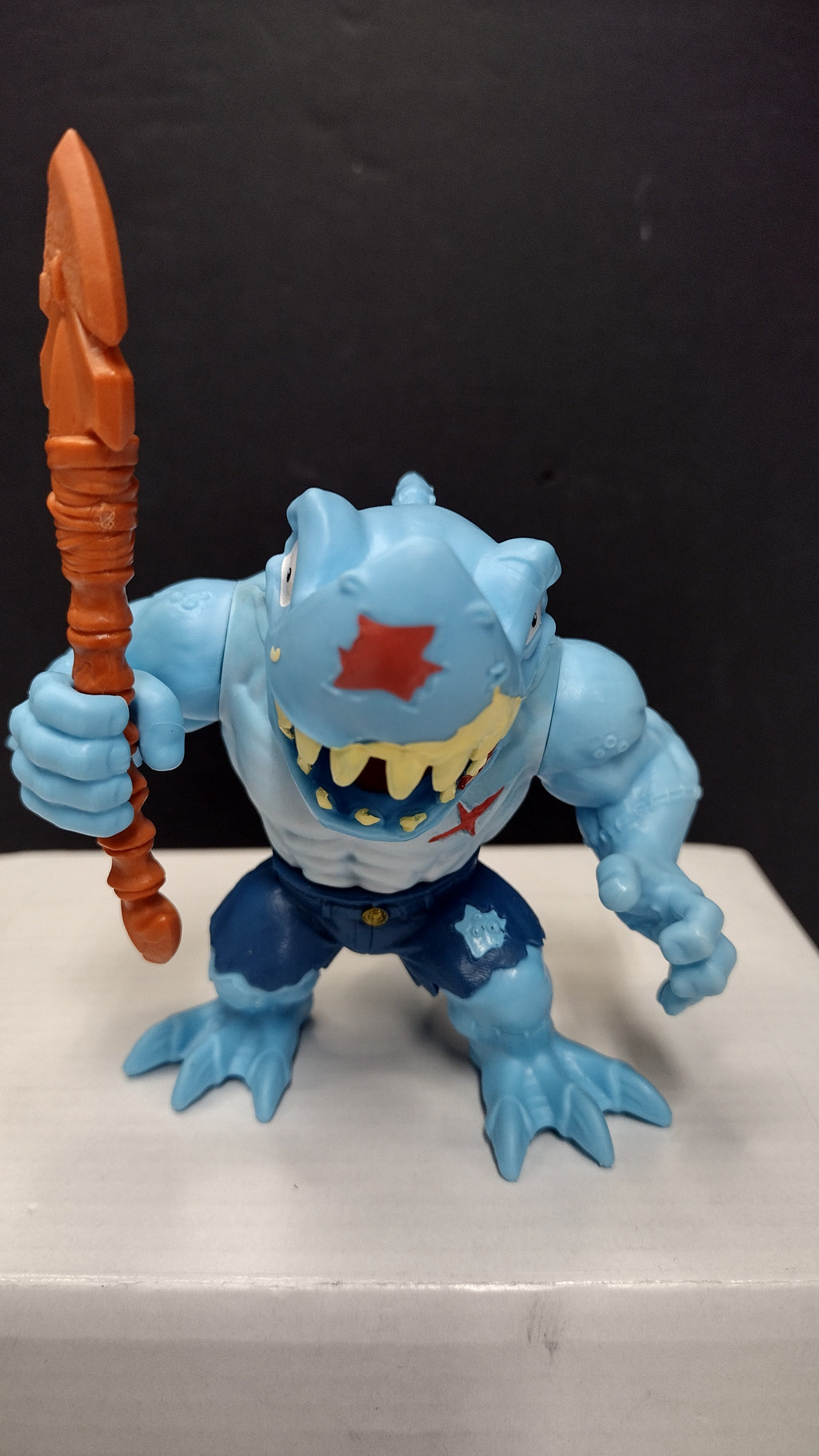 Zuru Smashers Horror House Blood Shark Series 1 Figure & Spear Weapon