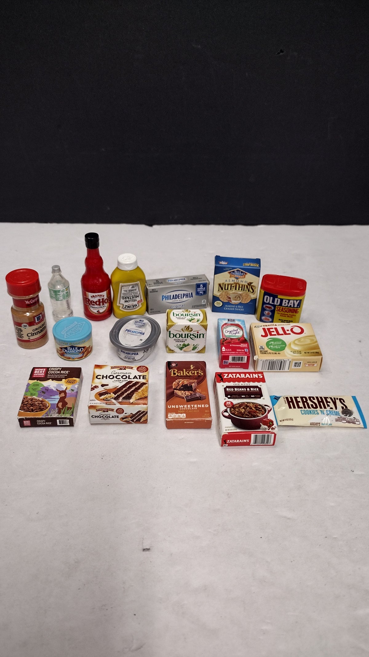 Zuru Mini Brands Food Toy Lot of 17 Items