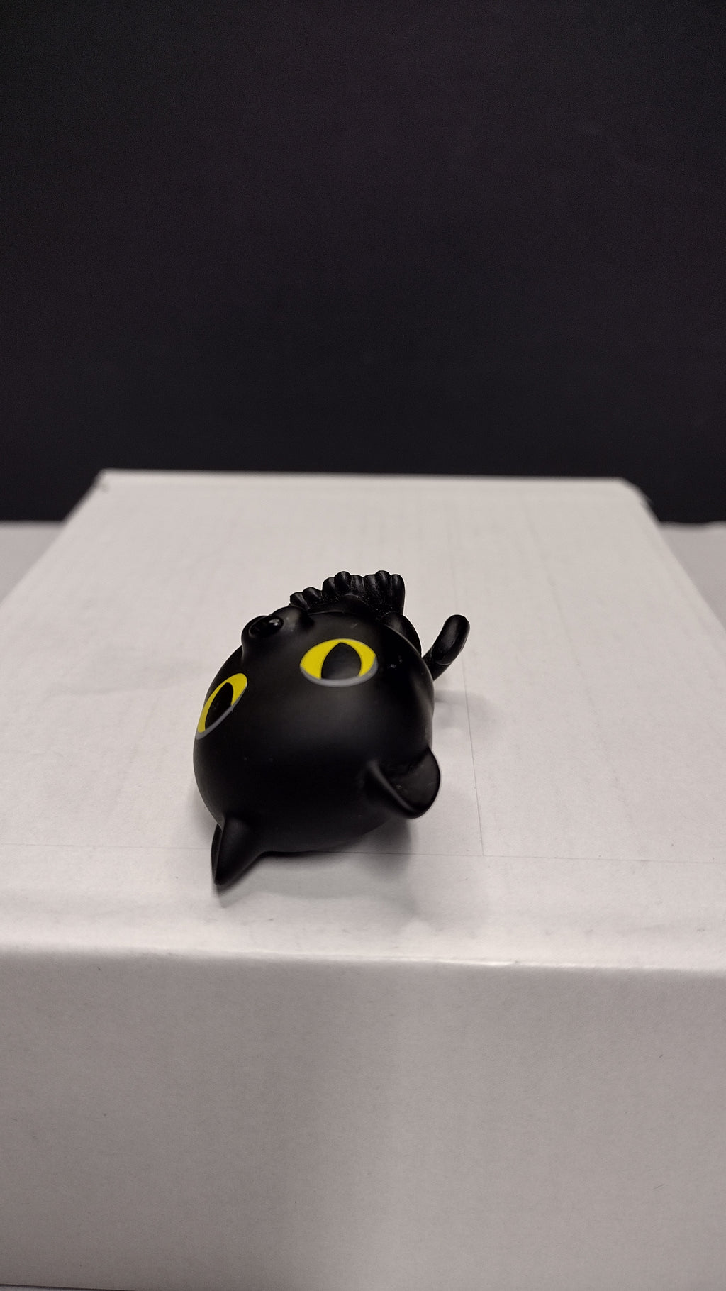 Funko DC Super Heroes Pets Series 3 Mystery Minis- Isis (Catwoman's Cat)