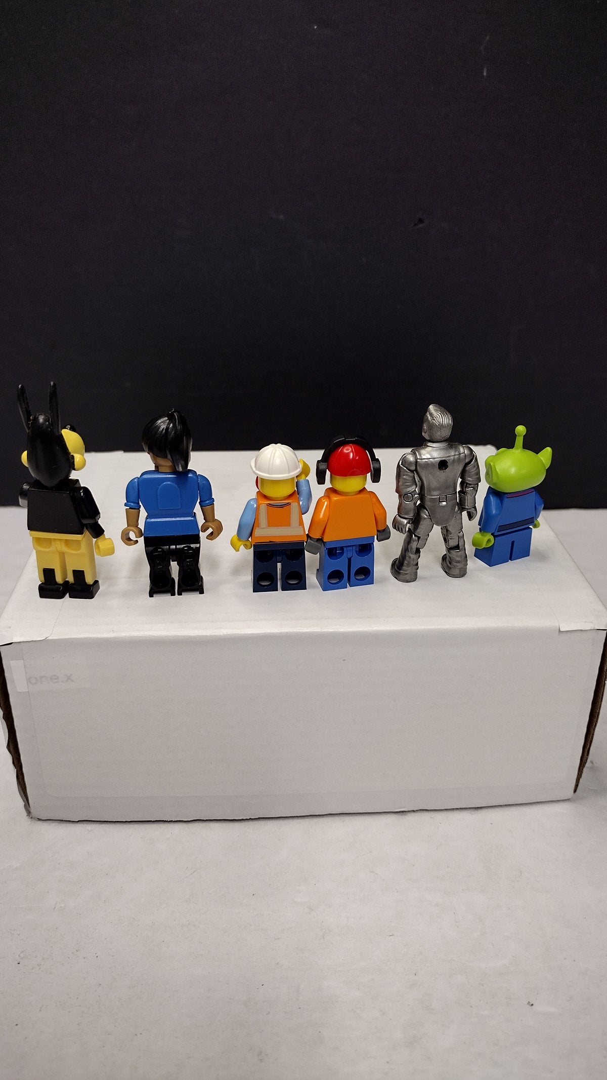 Assorted Building Block Figures Lot 5 LEGO Style Minifigures 1 Mega Construx