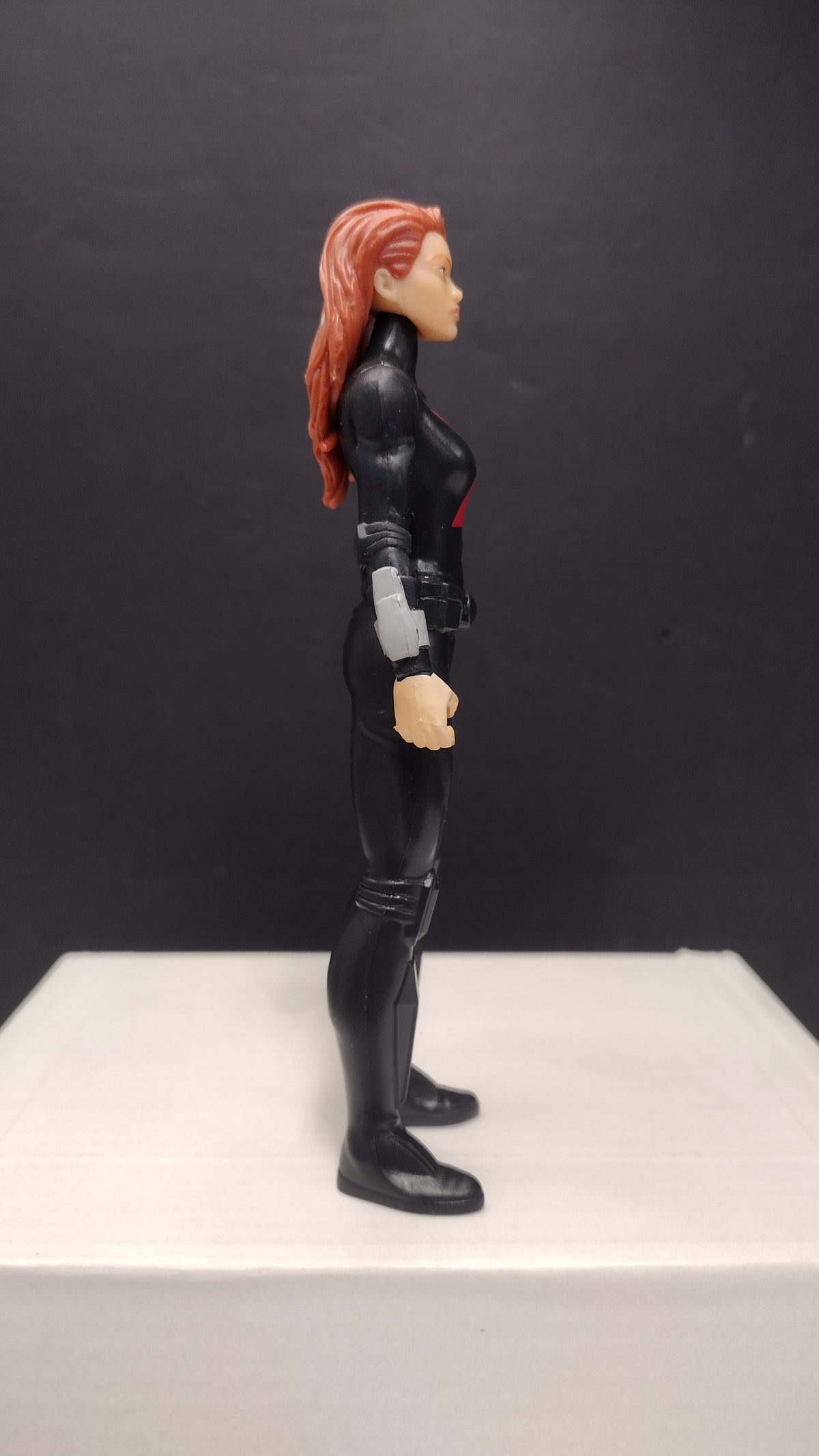 Marvel Black Widow 6 Inch Limited Articulation Action Figure