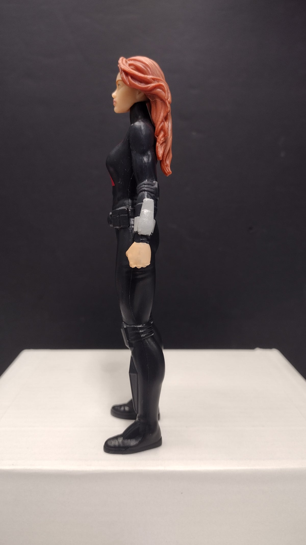 Marvel Black Widow 6 Inch Limited Articulation Action Figure