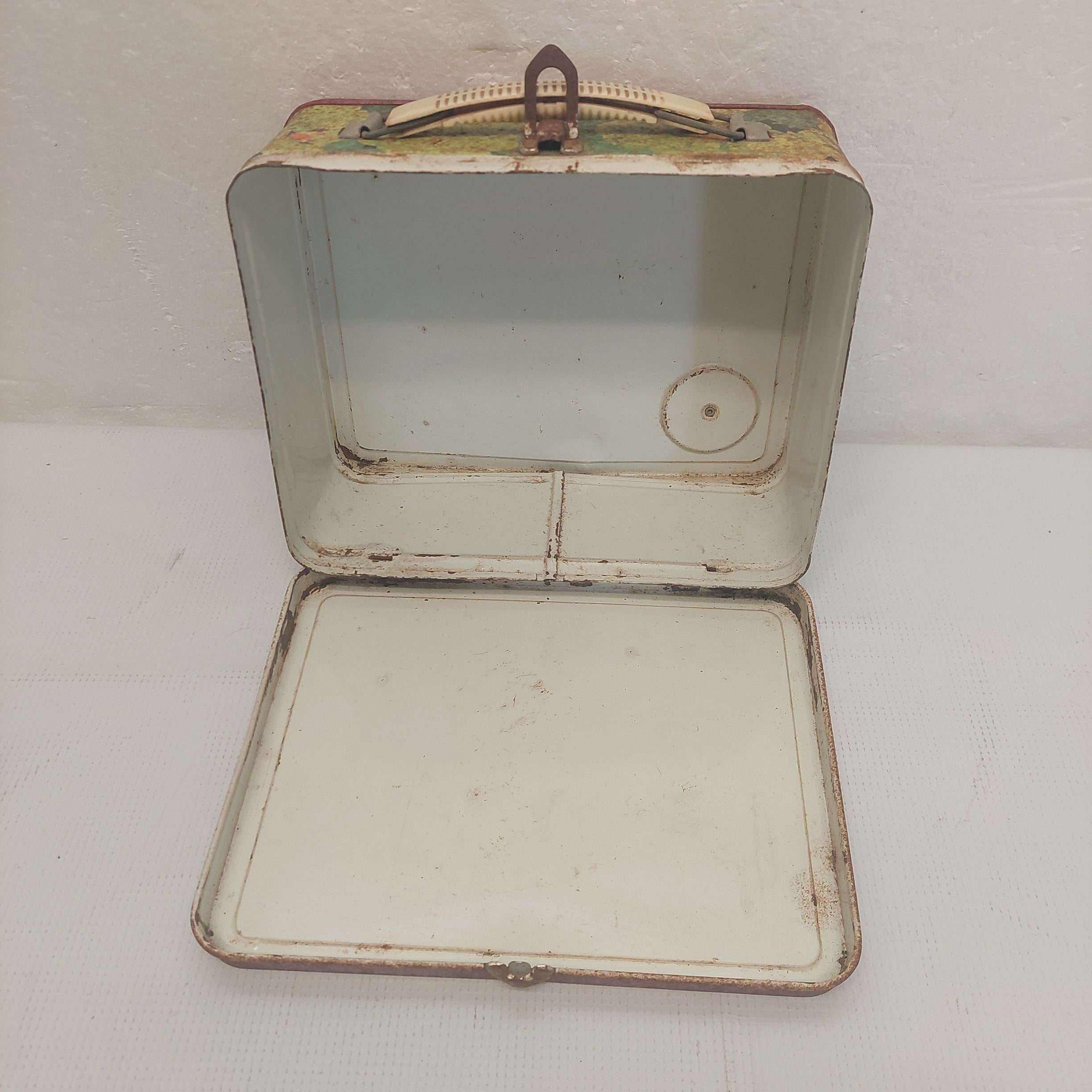 Vintage Disney Snow White and the Seven Dwarfs Lunch Box