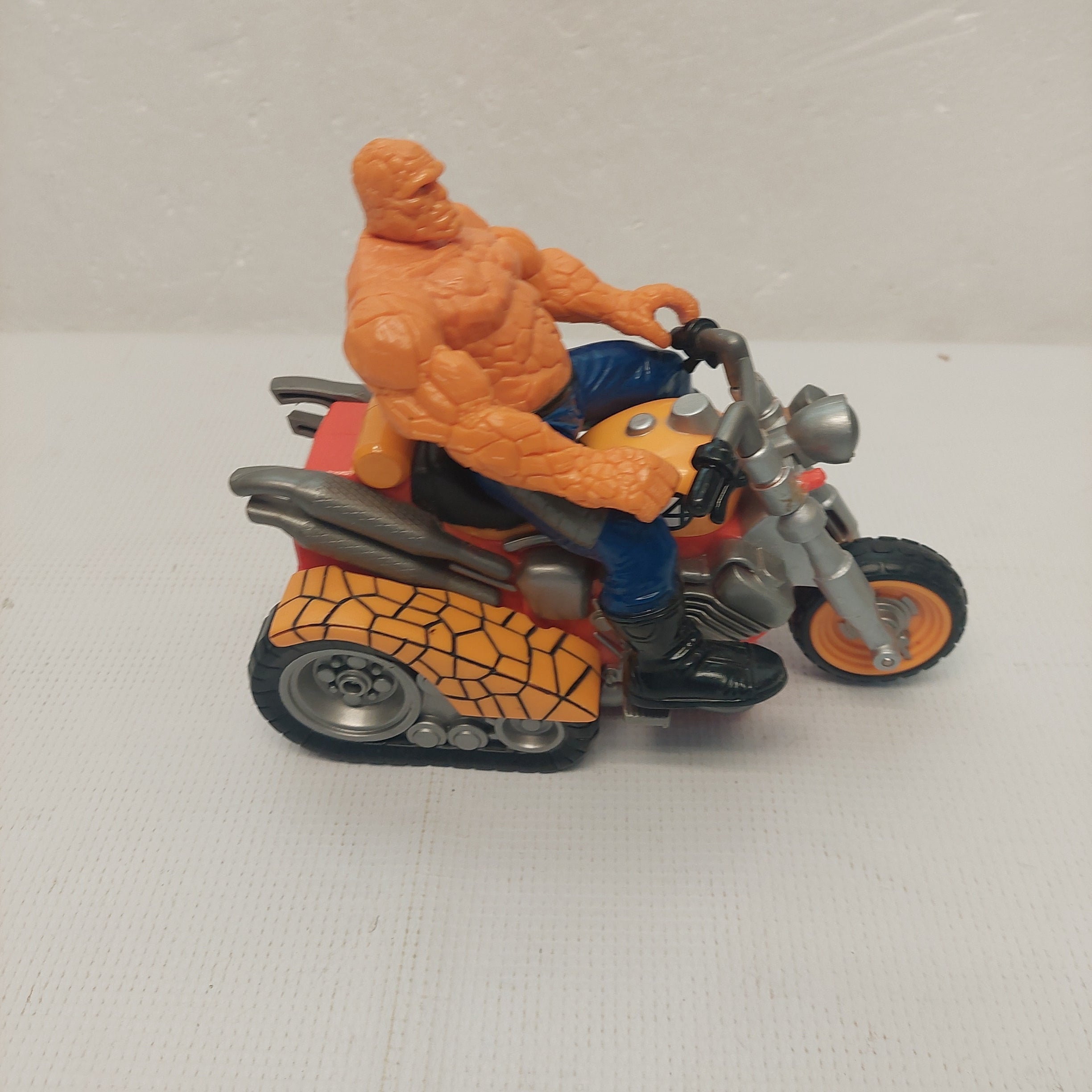 Marvel Toy Biz The Thing 2005 Bump N’ Go Motorcycle