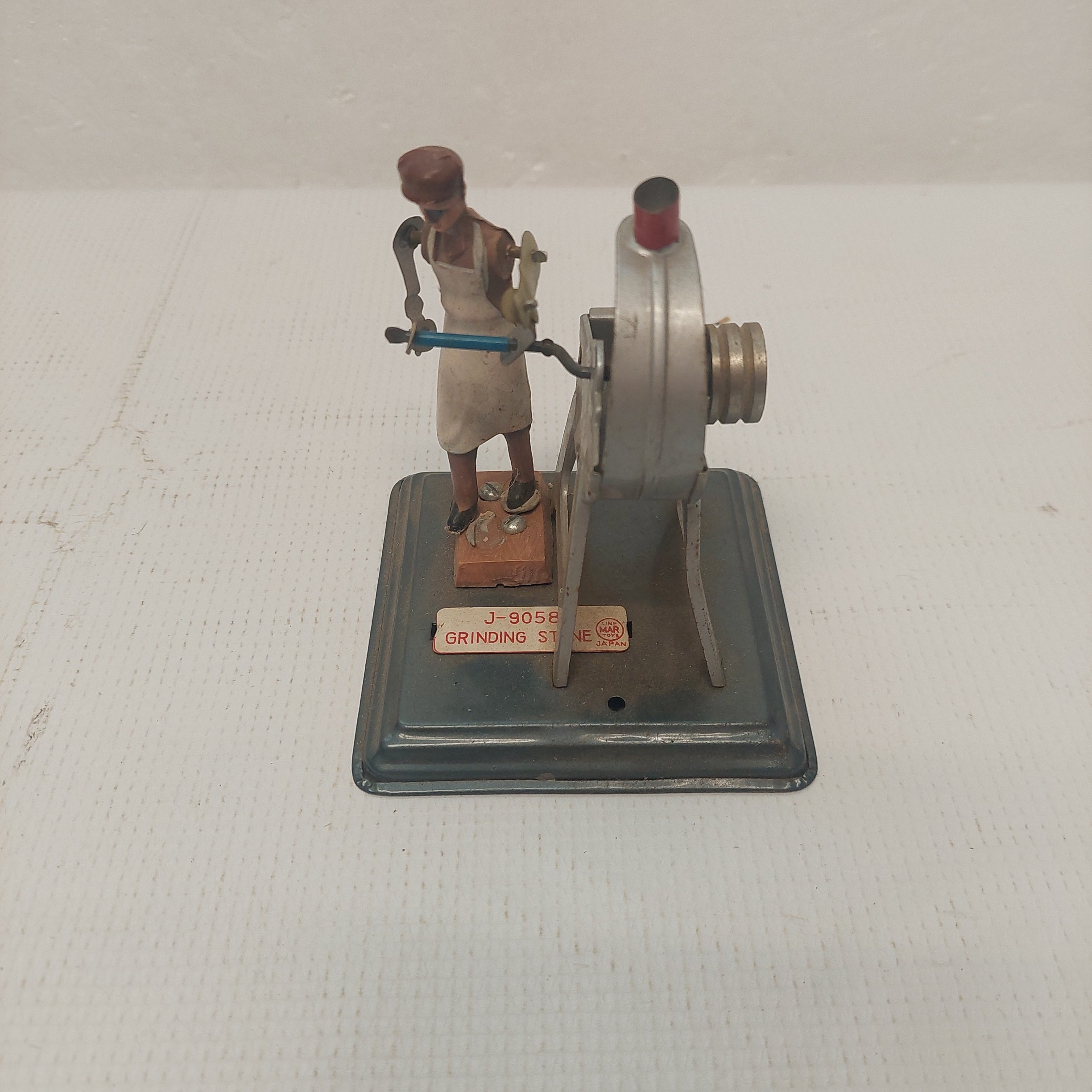 Vintage J-9058 Grinding Stone Line Mar Toys