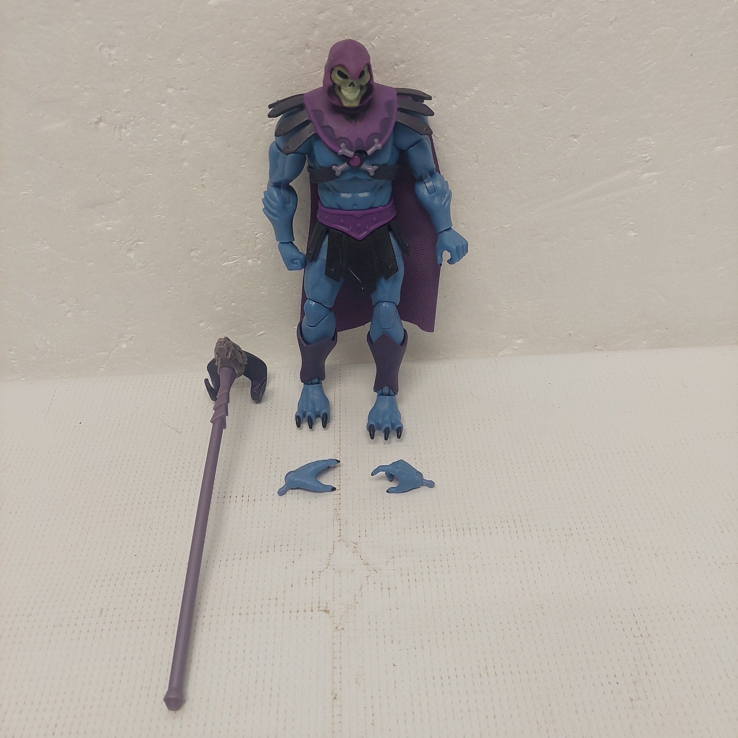 MOTU Masters of the Universe Revelation Skeletor Figure