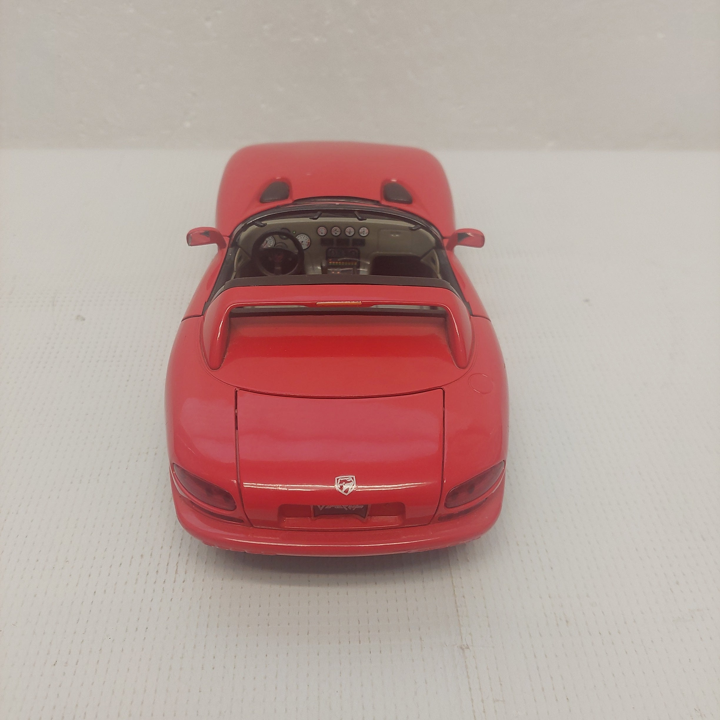 Burago 1992 Dodge Viper RT/10