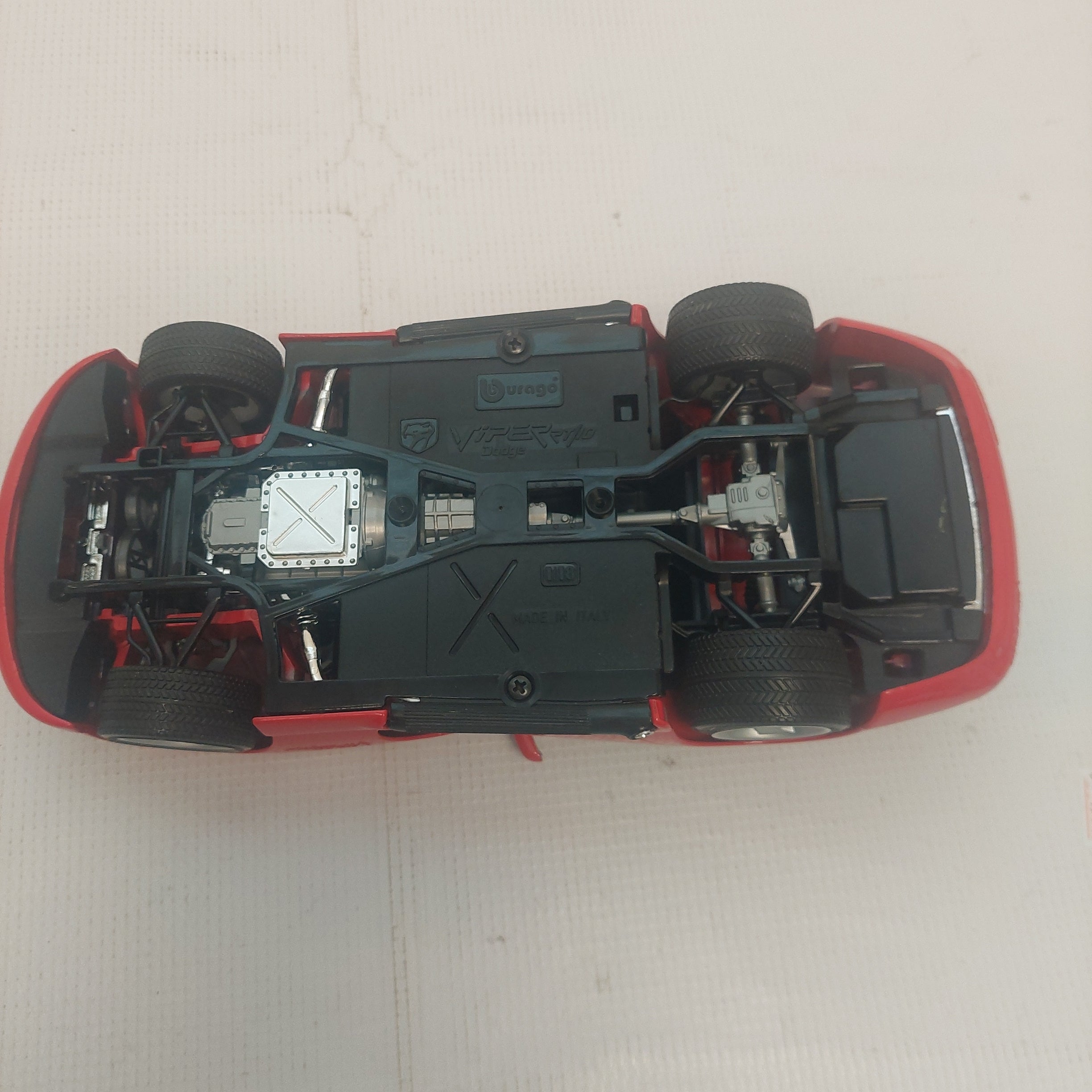 Burago 1992 Dodge Viper RT/10