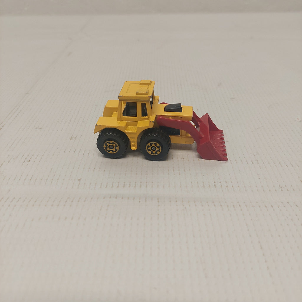Matchbox Superfast #29 Tractor Shovel 1976