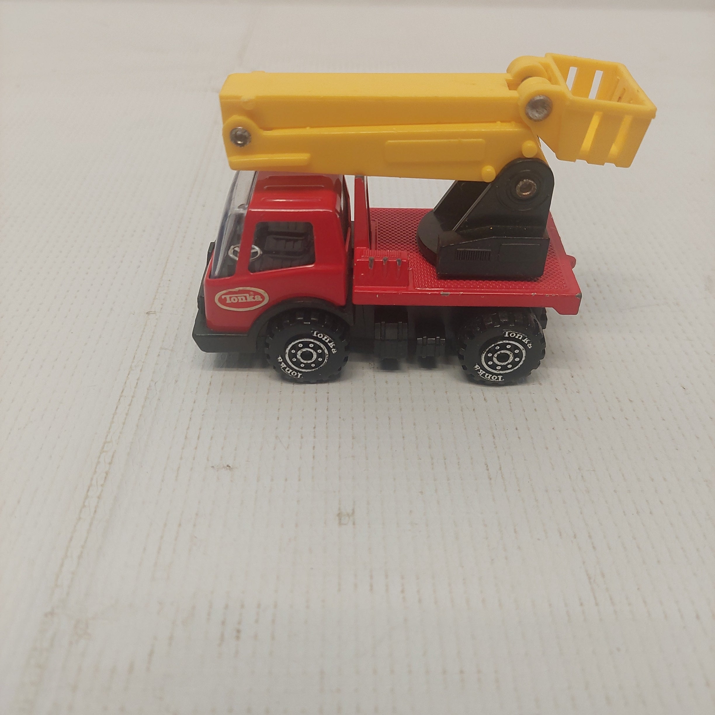 Vintage Tonka Red and Yellow Bucket Truck