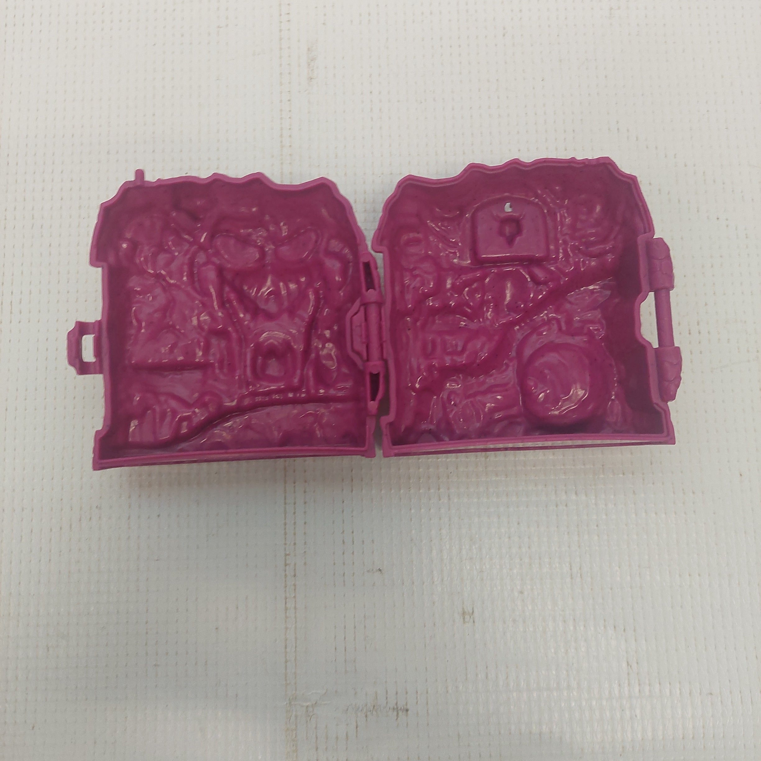 Masters Of The Universe MOTU Eternia Mini Stinkor Figure