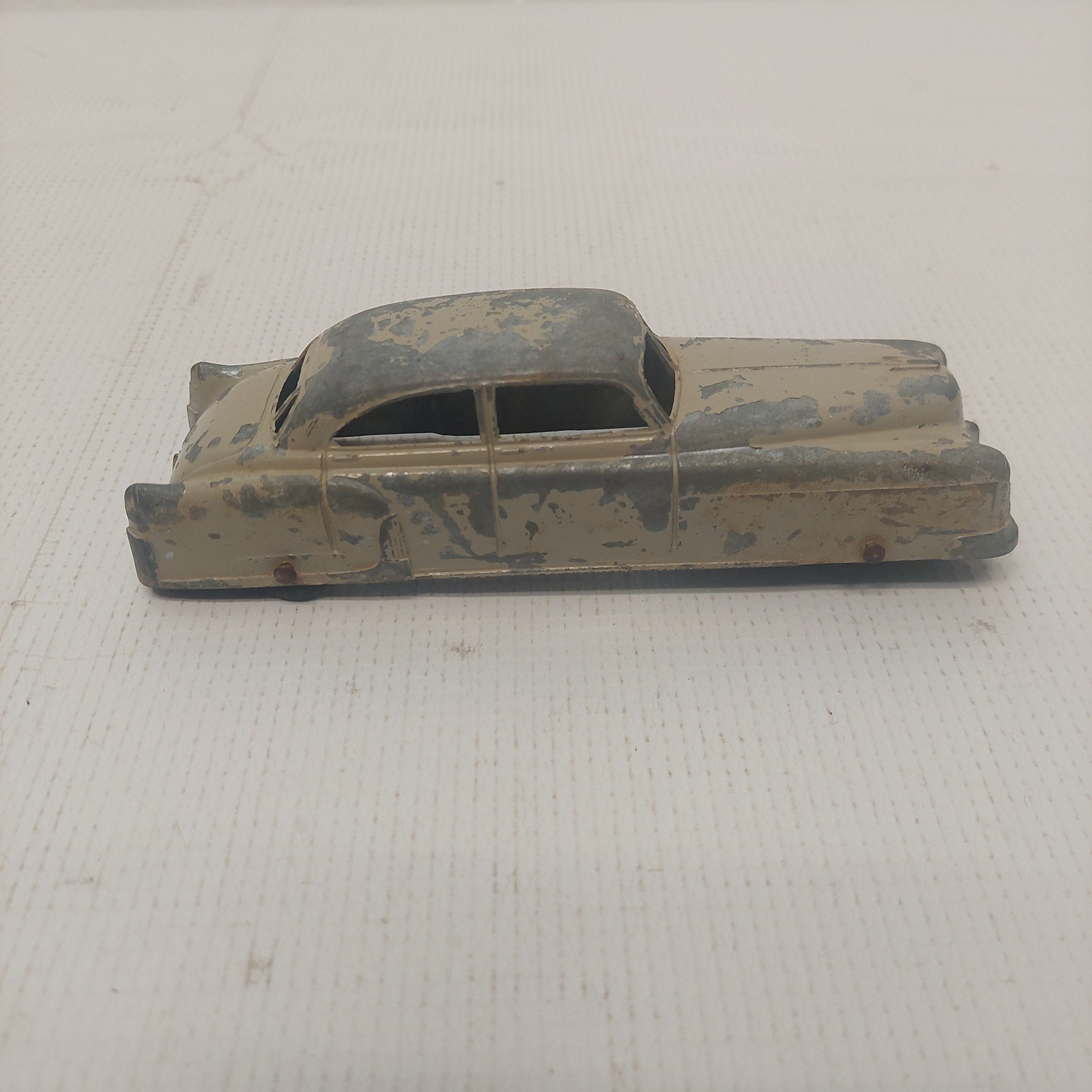 Vintage Tootsietoy Cadillac