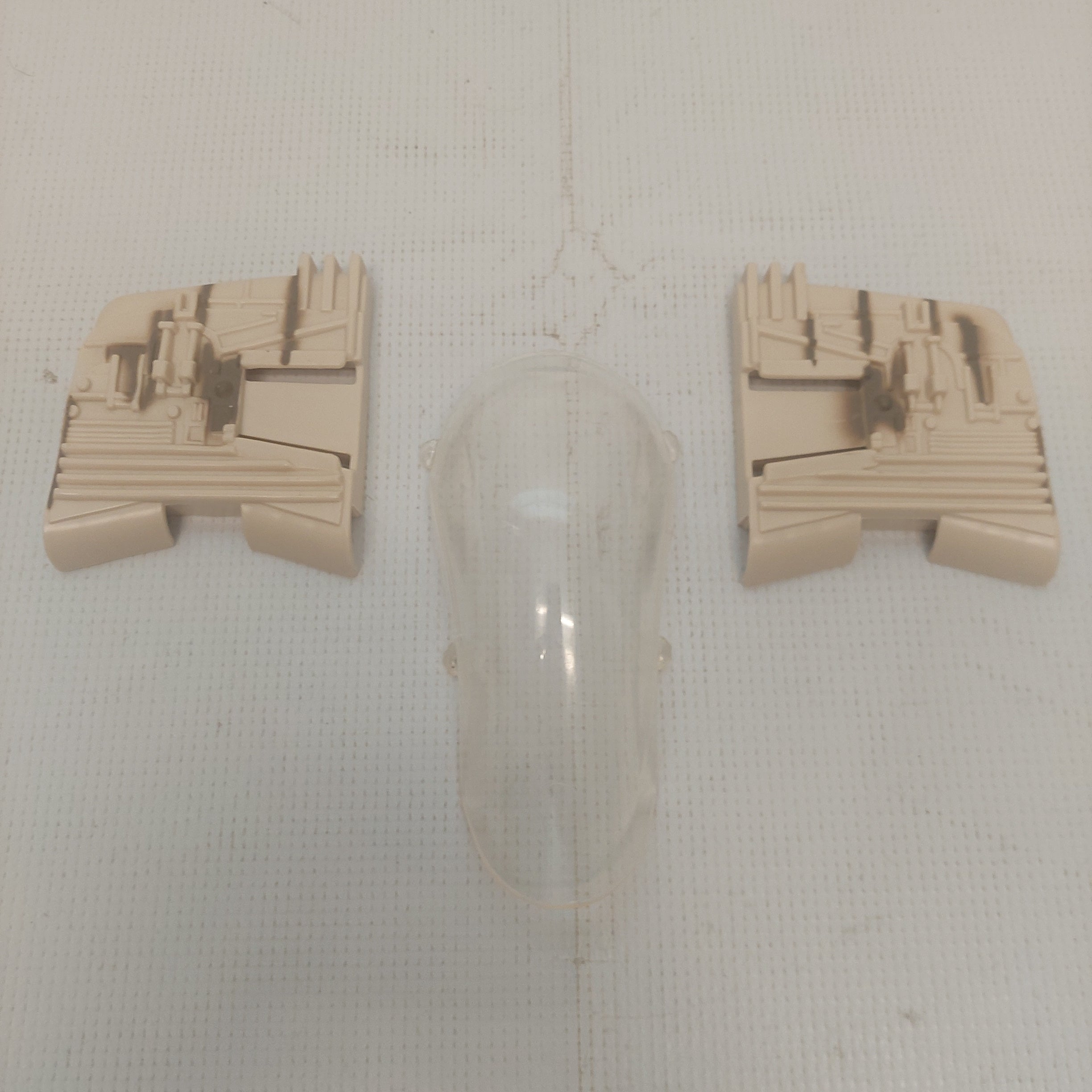 Star Wars 1995 Slave I Wings & Windshield Canopy Parts