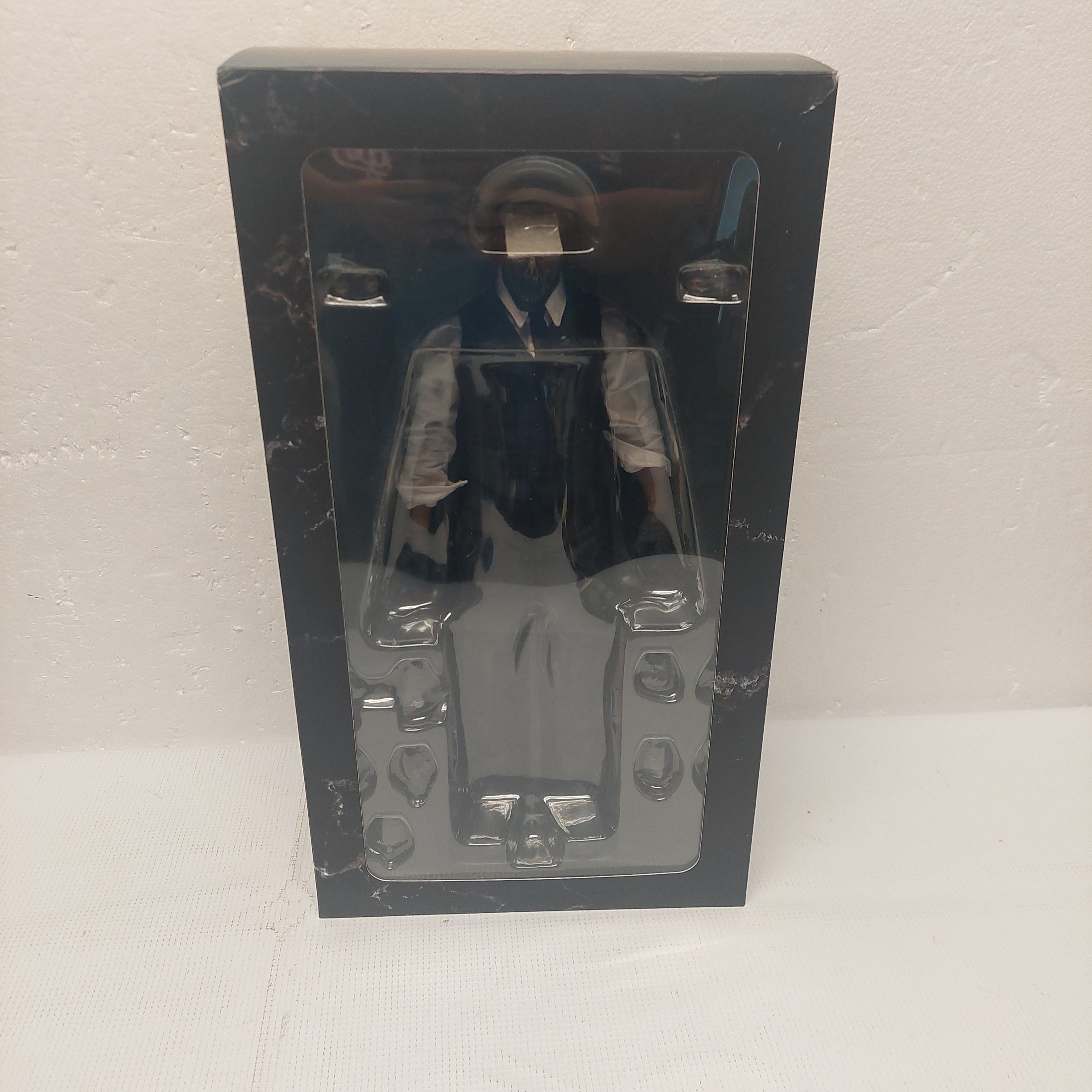 Black Skull 1/6 Scale Collectible Figure
