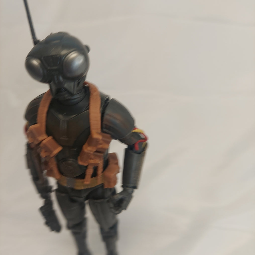 Star Wars The Black Series: Q9-0 (Zero) – 6" Scale (The Mandalorian) - Loose
