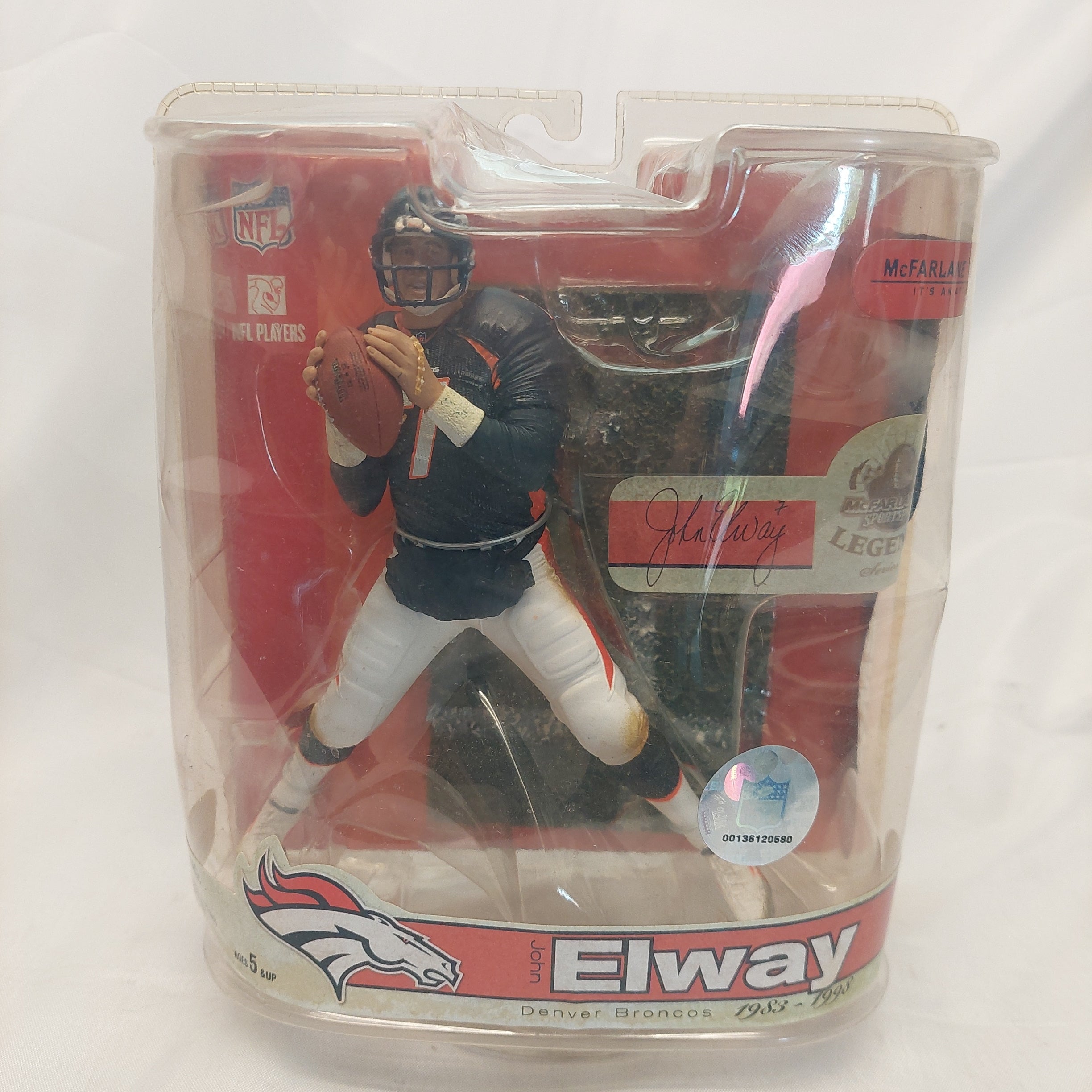 McFarlane's Sportspicks NFL Legends John Elway Figure