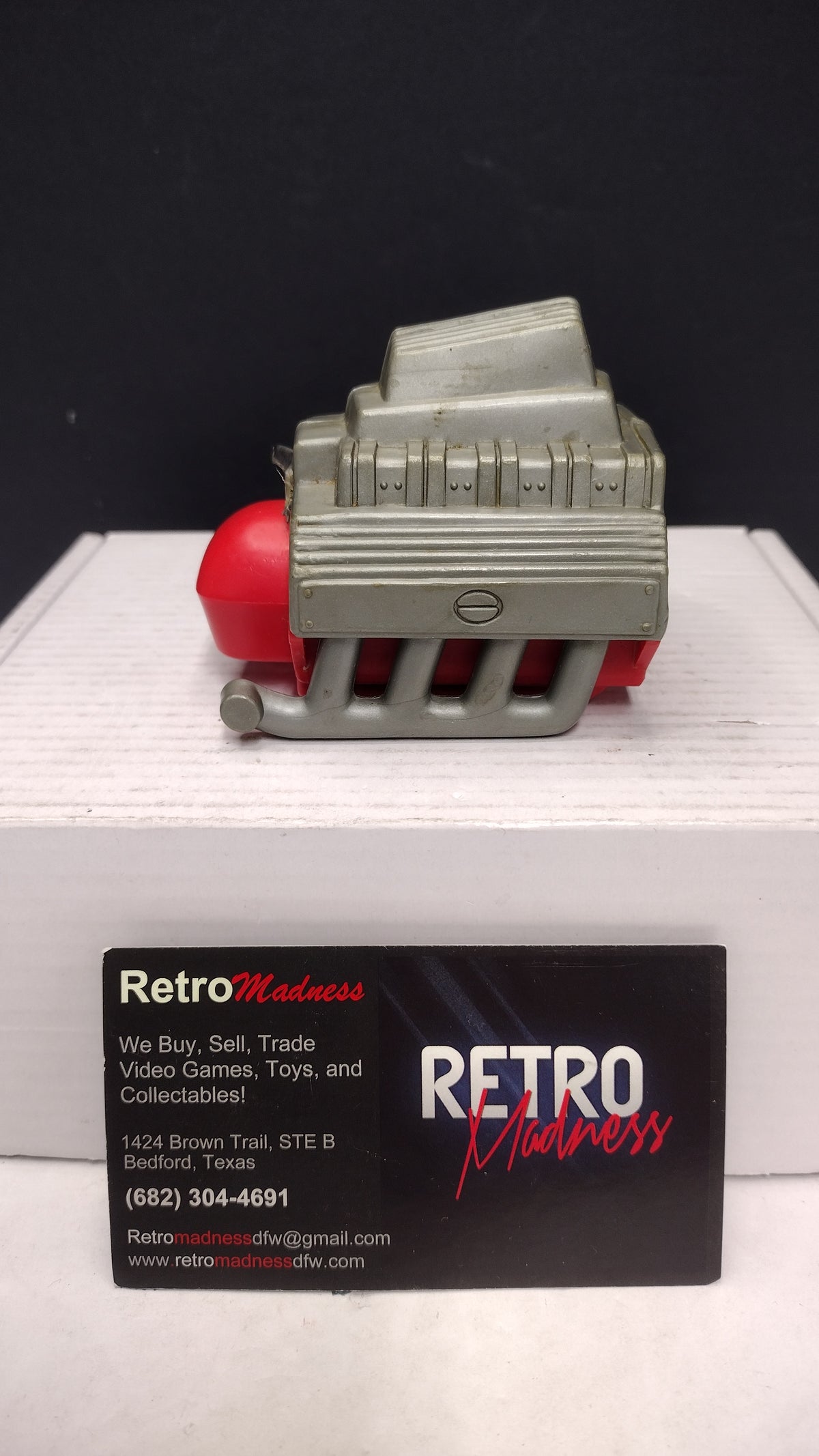 1975 Kenner Six Million Dollar Man Bionic Engine Block (Broken Handle)