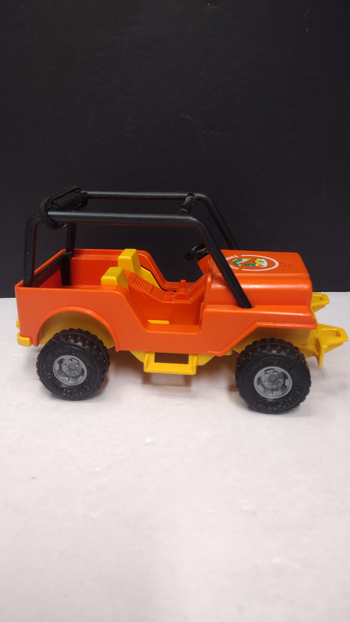 Fisher Price Adventure People Orange Northwoods Trailblazer Jeep 1977