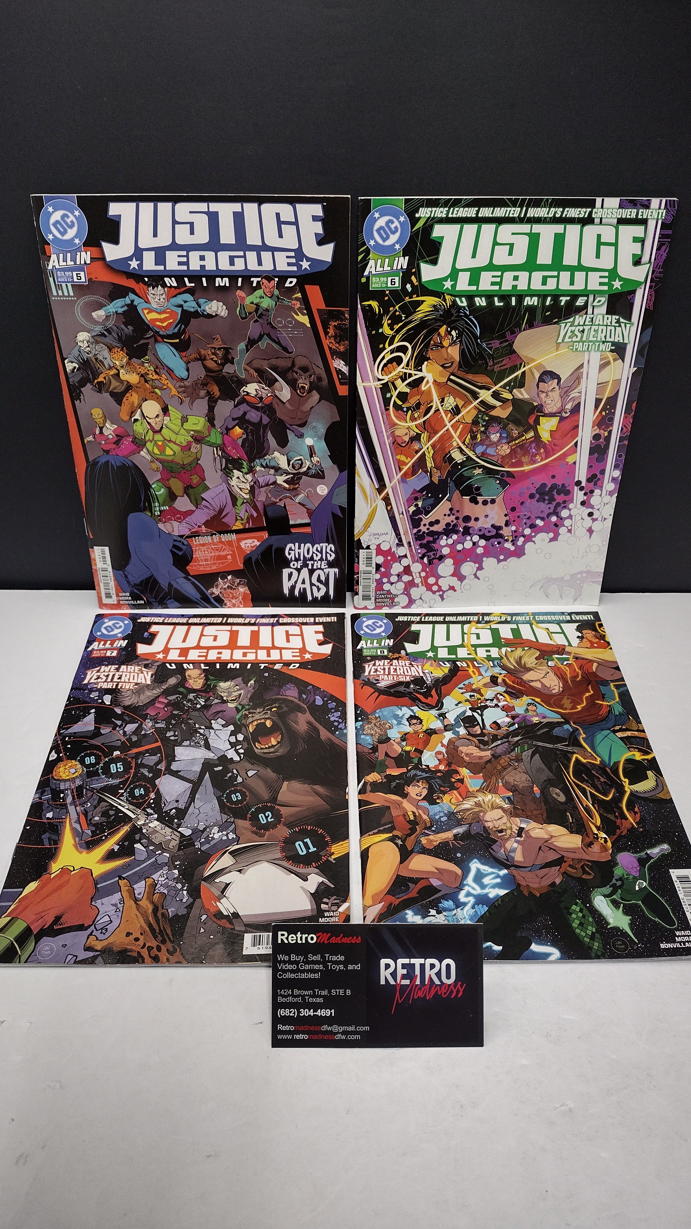 DC Comics Modern Era Lot – 4 Book Set - Lot H2 (Brand New / Unread)