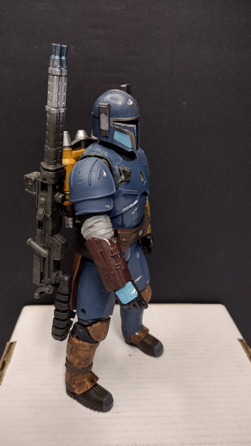 Star Wars The Black Series: Heavy Infantry Mandalorian (Paz Vizsla) – 6" Scale