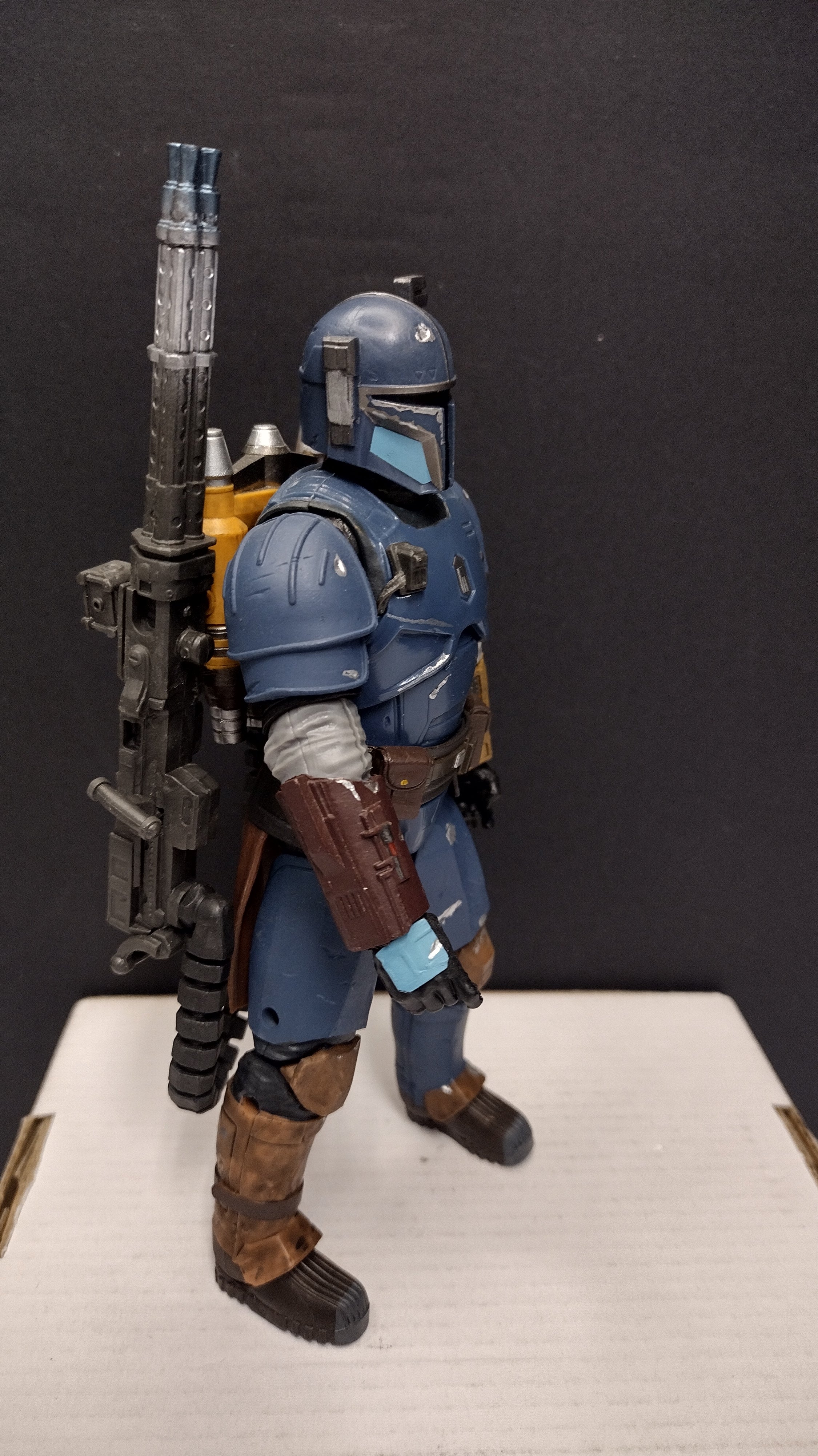 Star Wars The Black Series: Heavy Infantry Mandalorian (Paz Vizsla) – 6" Scale