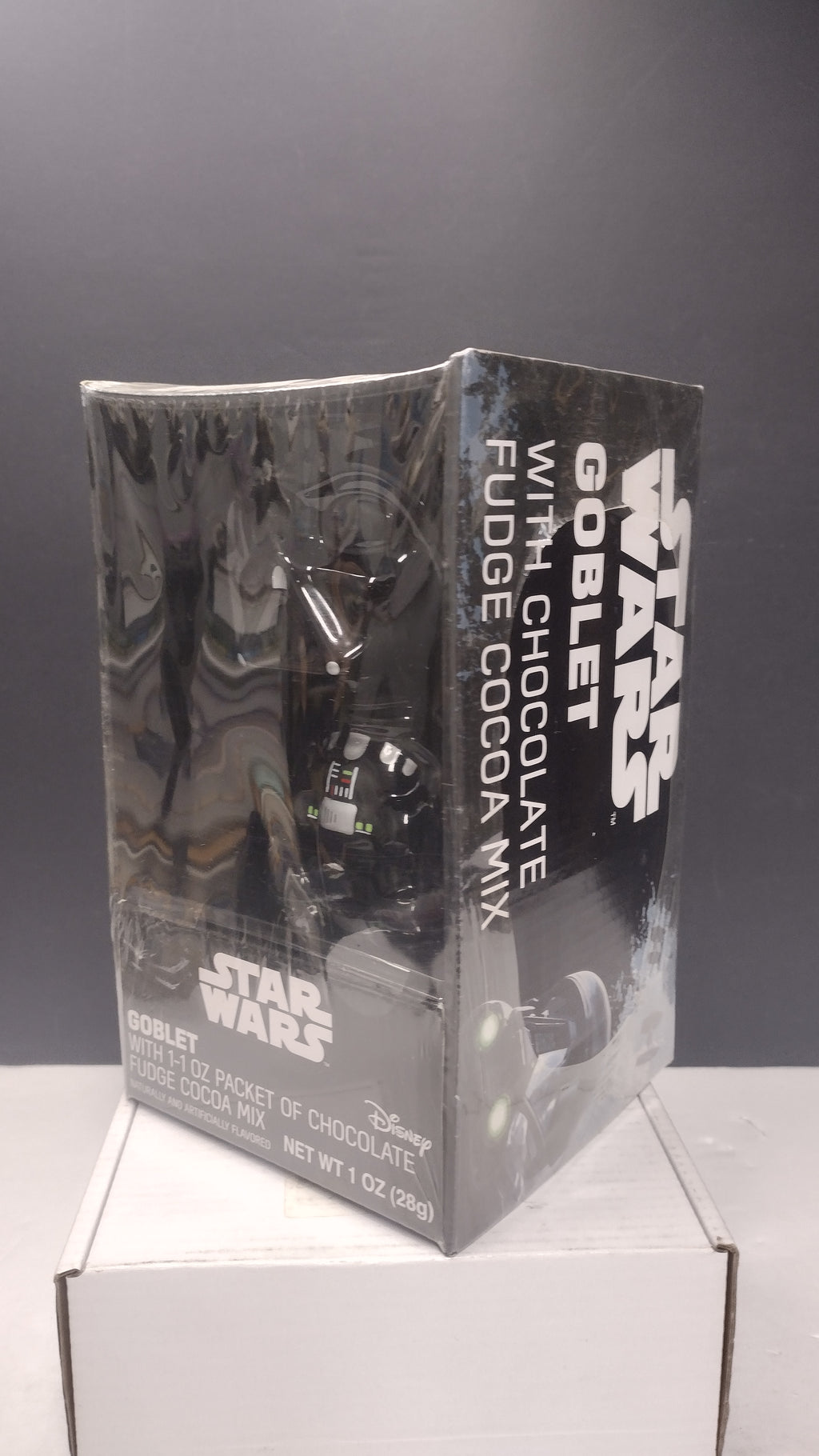 Star Wars Darth Vader Ceramic Goblet Gift Set with Hot Cocoa Mix (Galerie - Brand New / New in Package)