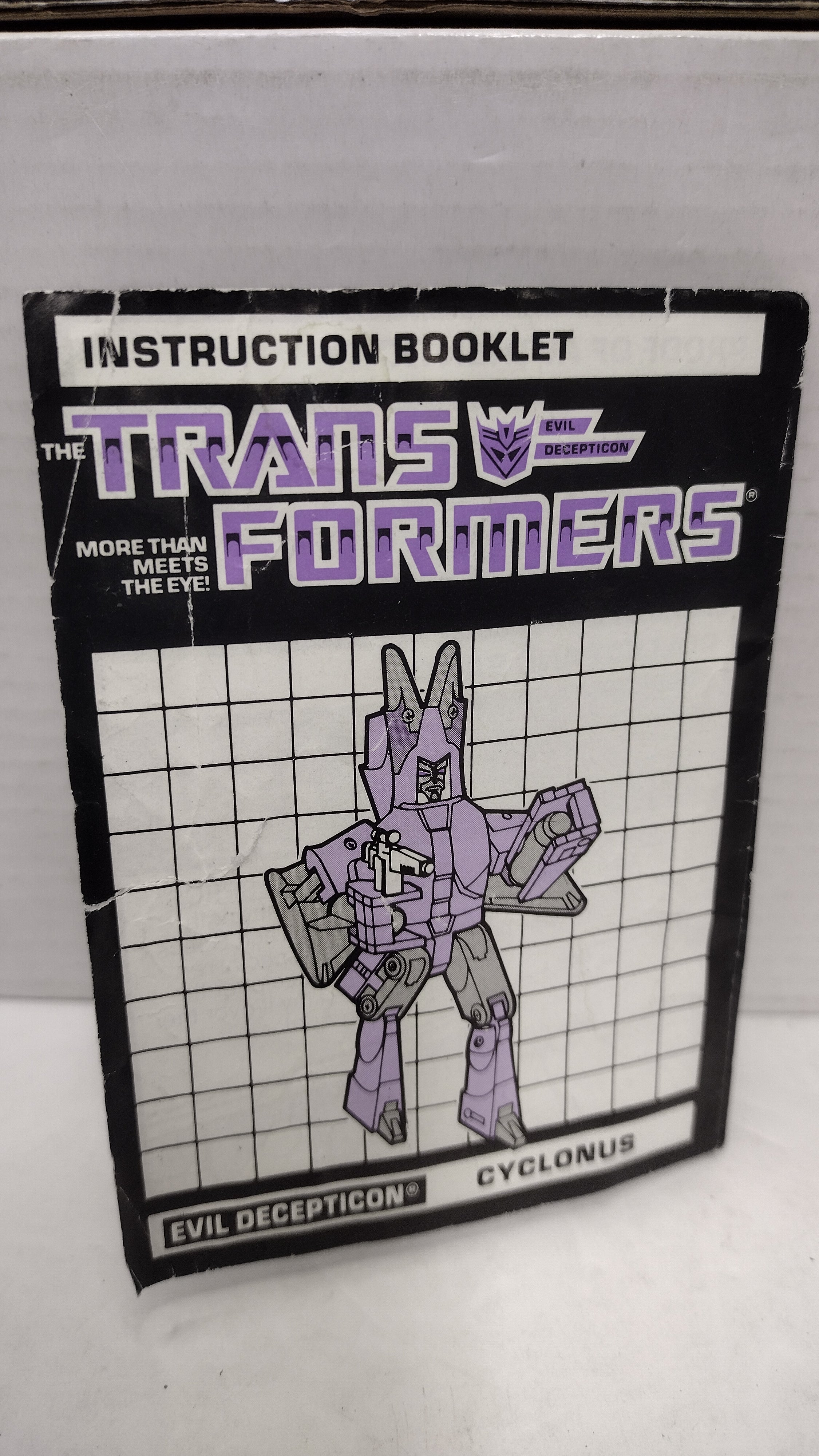 Vintage 1986 Original G1 Transformers Cyclonus - Instruction Booklet