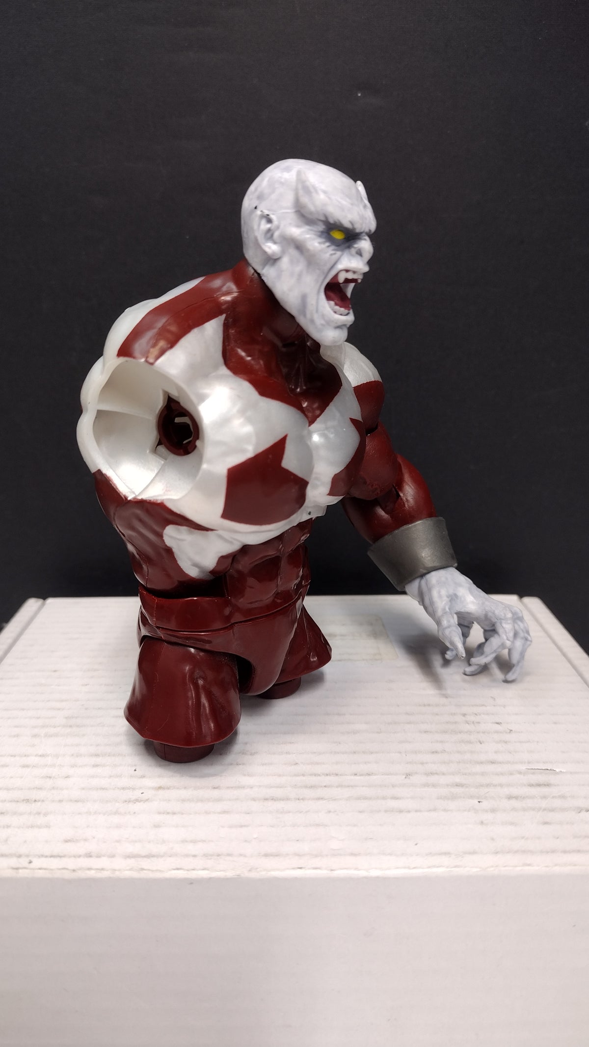 arvel Legends BAF Caliban Lot Torso Head & One Arm Parts