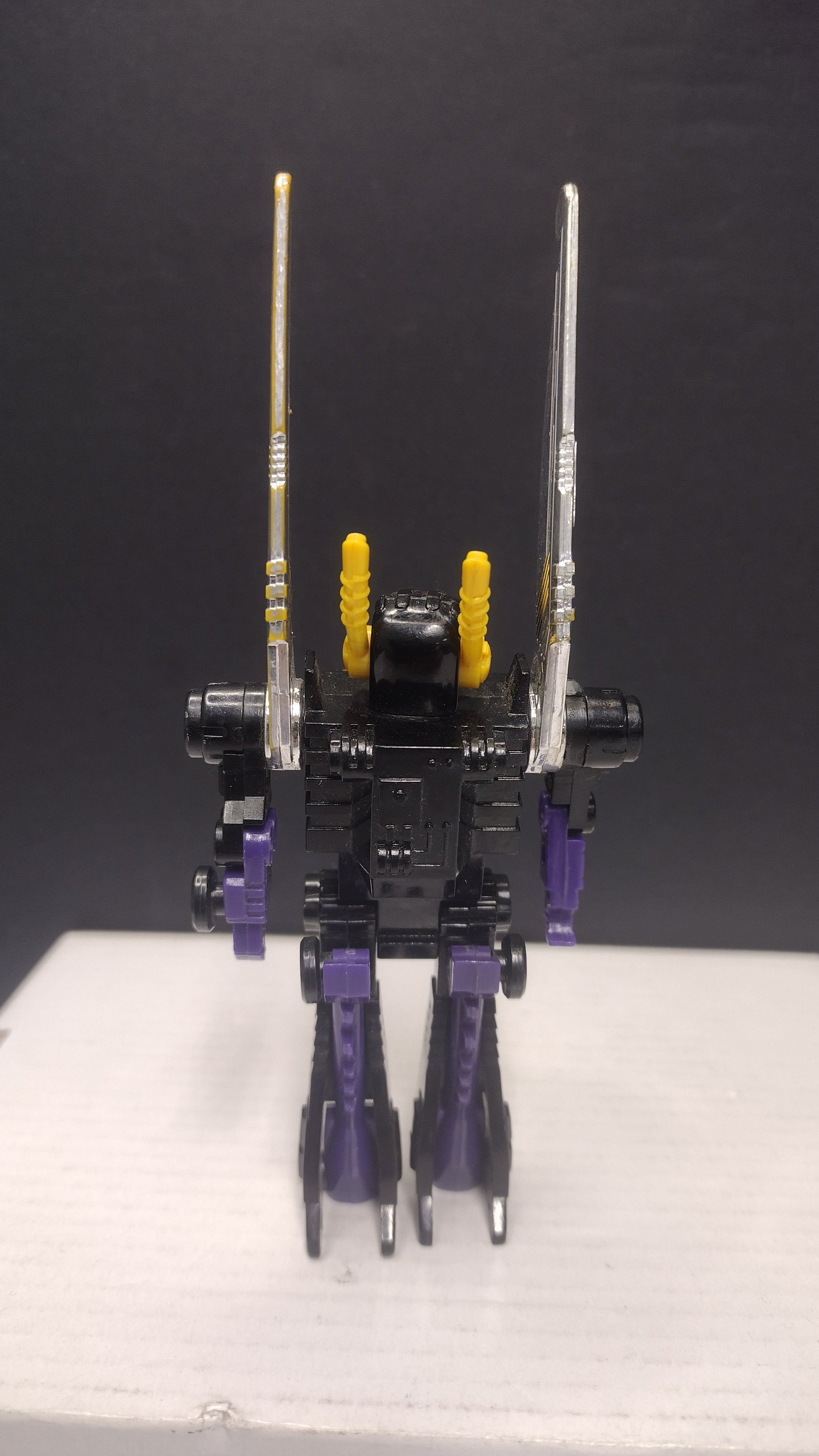 Vintage 1985 G1 Transformers: Insecticons Kickback Action Figure – Loose (Includes Broken Detached Front Claw)