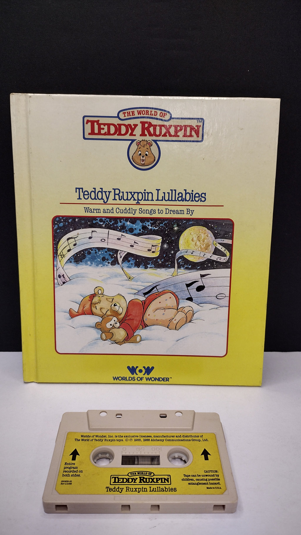 Vintage 1985 Teddy Ruxpin “Lullabies” Talking Book & Cassette Tape Set (Worlds of Wonder)