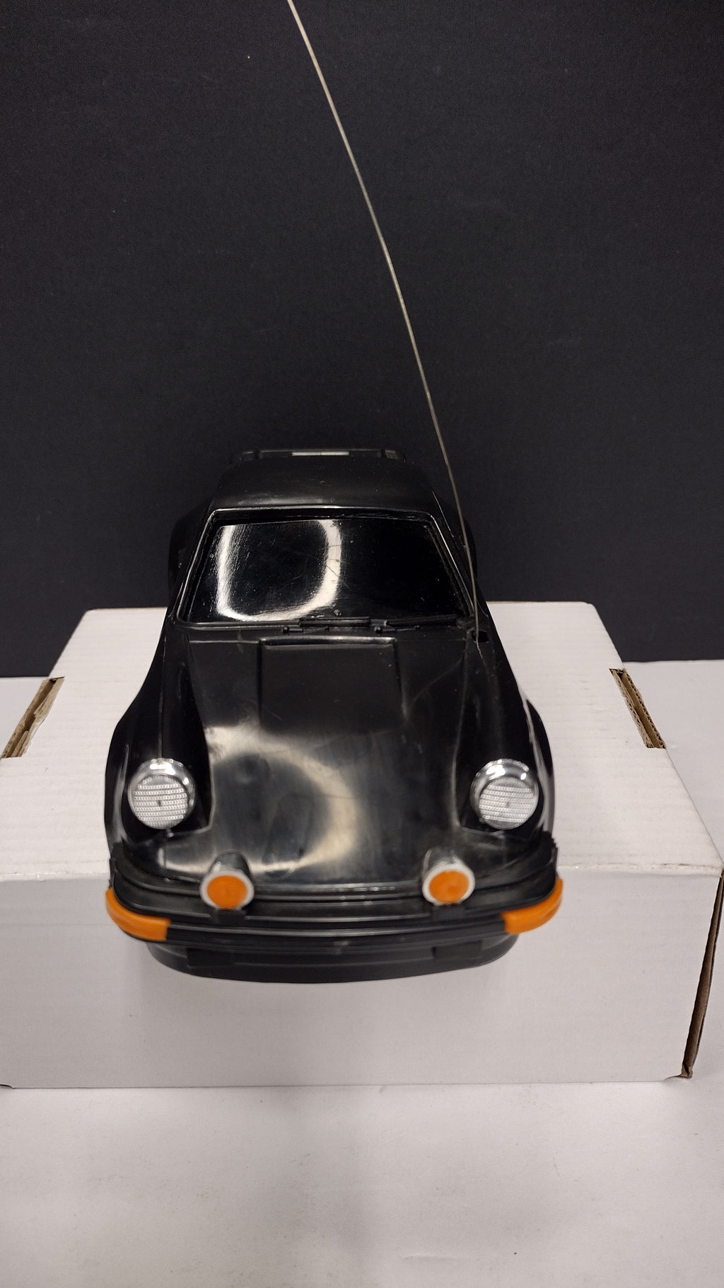 Vintage Sentra Corp. RC Porsche – 1:12 Scale (No Remote)