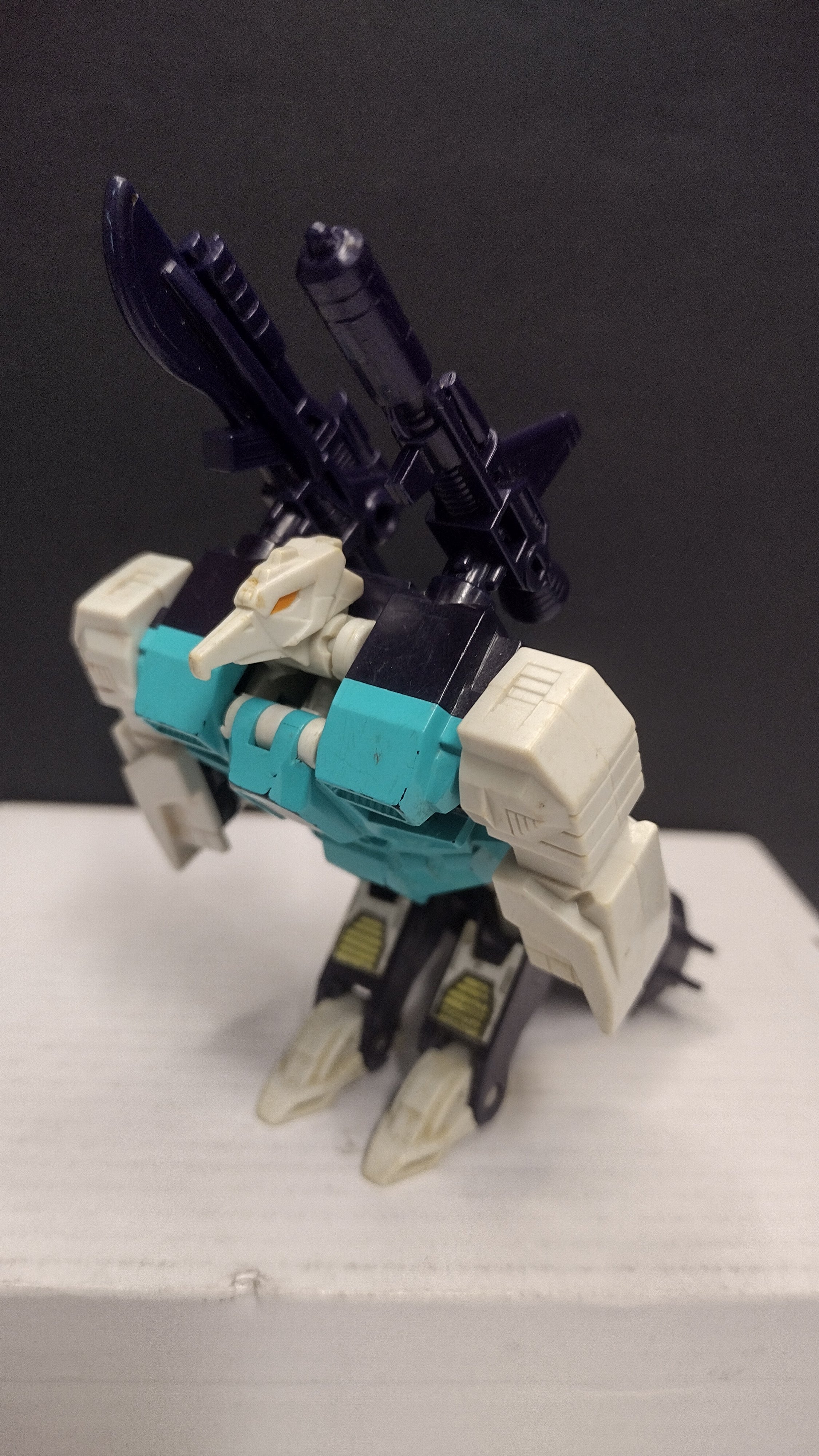 Vintage 1987 G1 Transformers: Decepticon Wingspan Action Figure – Loose Figure with Both Weapons (Missing Wings & Decals)