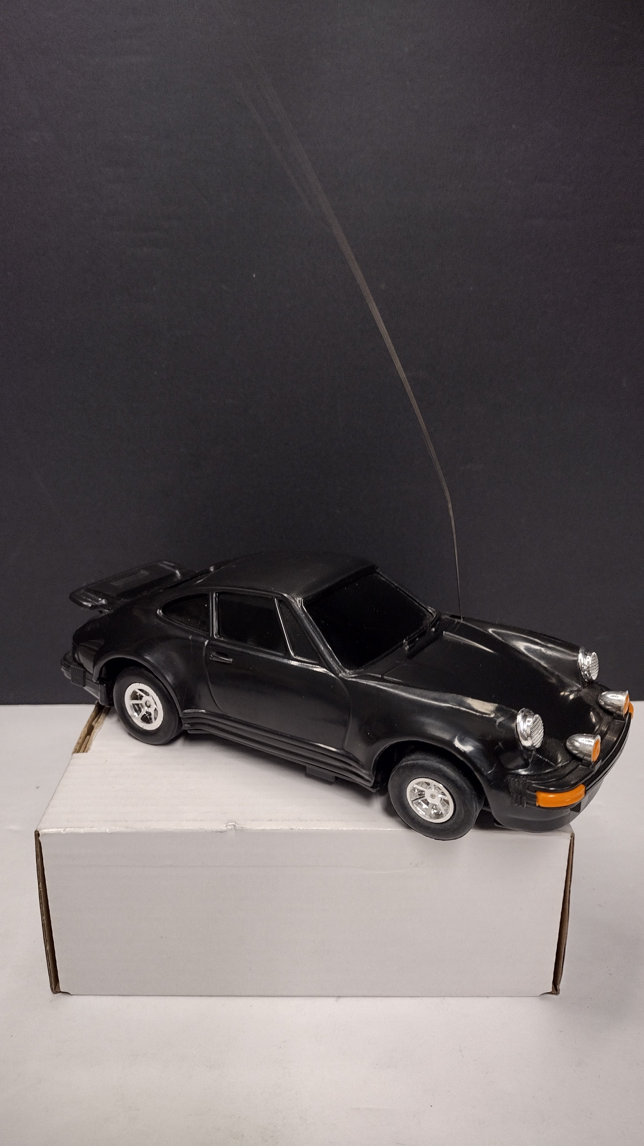 Vintage Sentra Corp. RC Porsche – 1:12 Scale (No Remote)