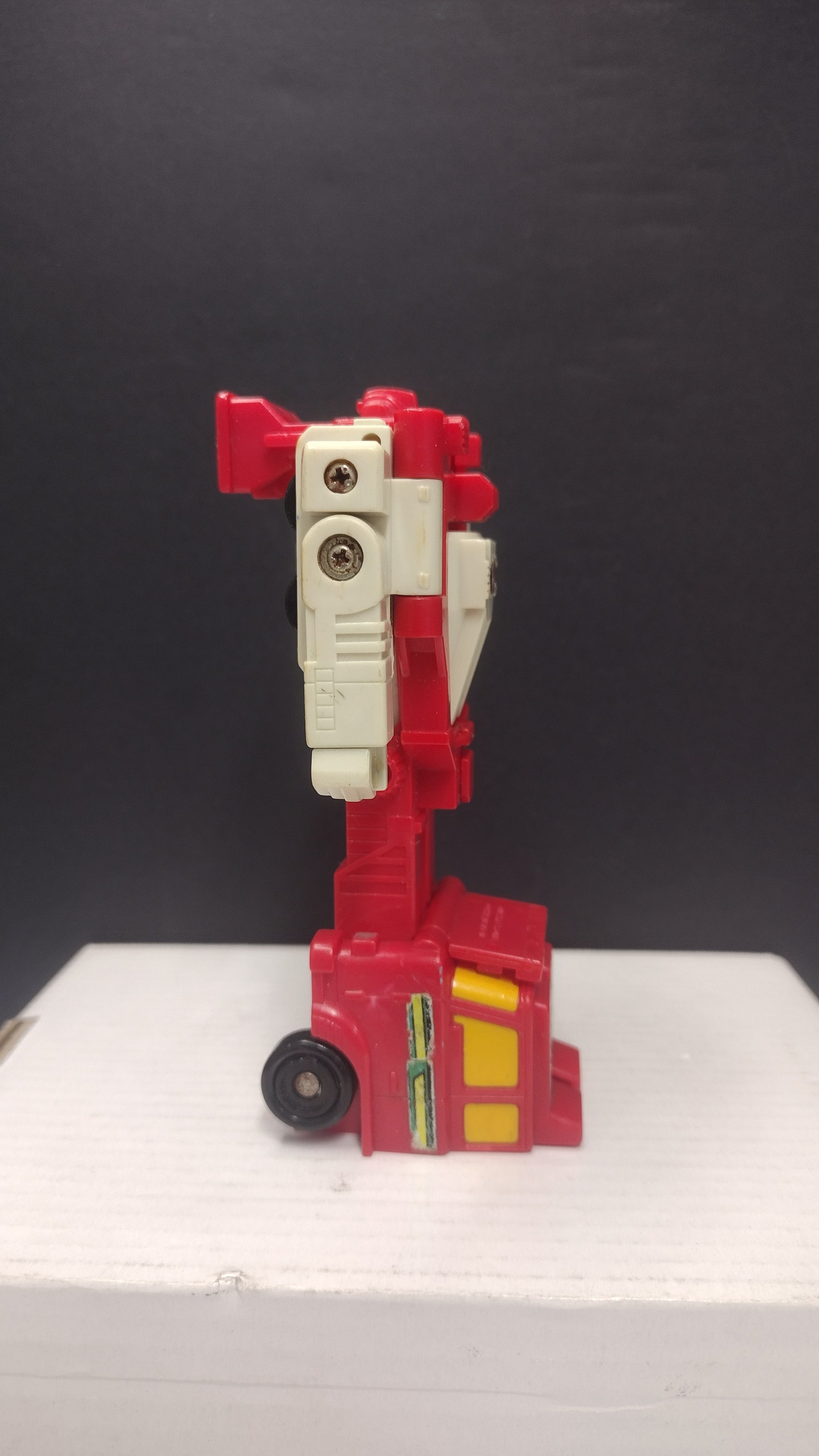 Vintage 1987 G1 Transformers: Targetmasters Quickmix Action Figure – Loose Autobot (Non-Mint / Parts & Restoration / Missing Targetmasters)