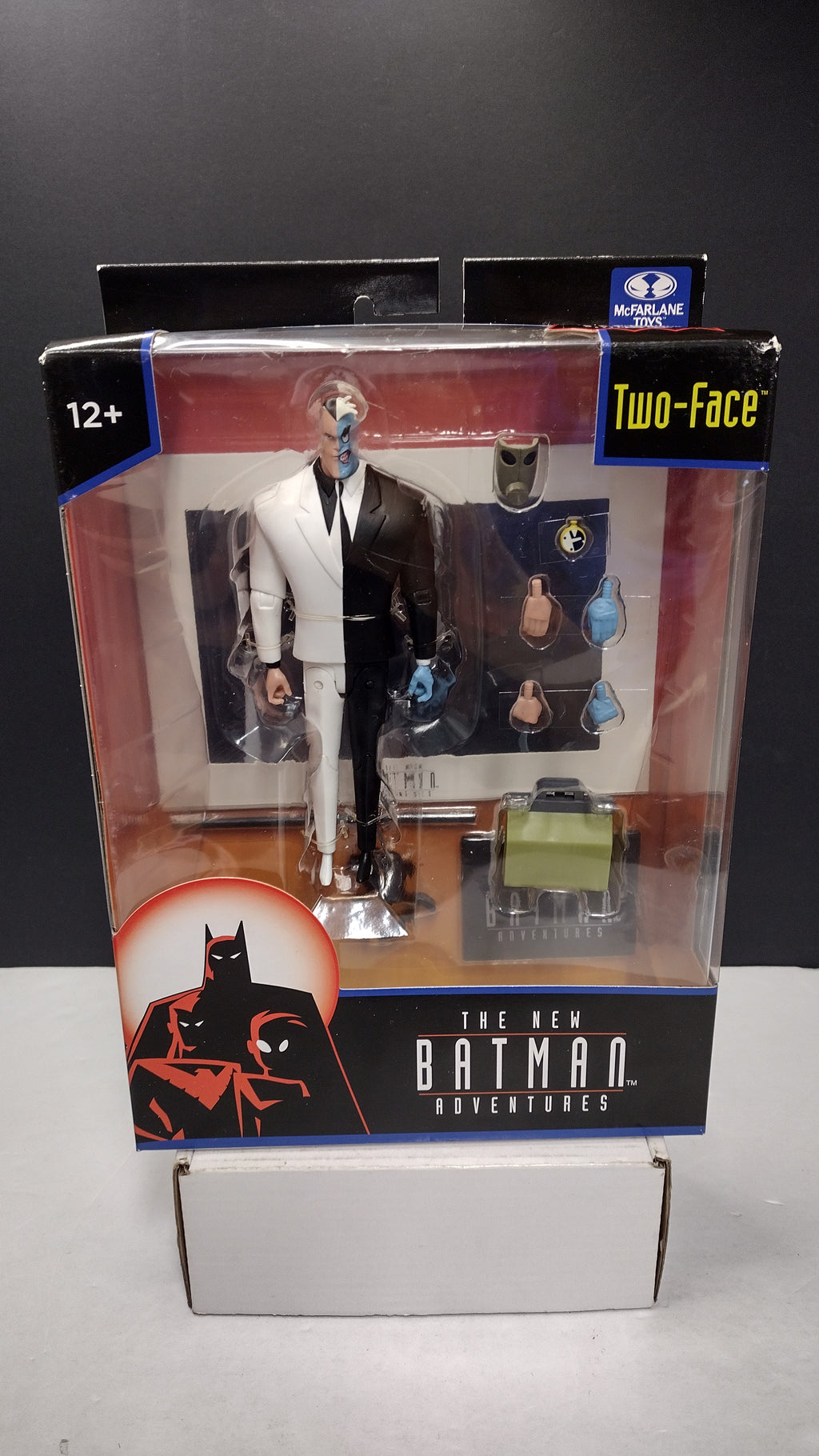 McFarlane Toys DC Direct The New Batman Adventures Two-Face 6" Action Figure (Brand New & Factory Sealed)