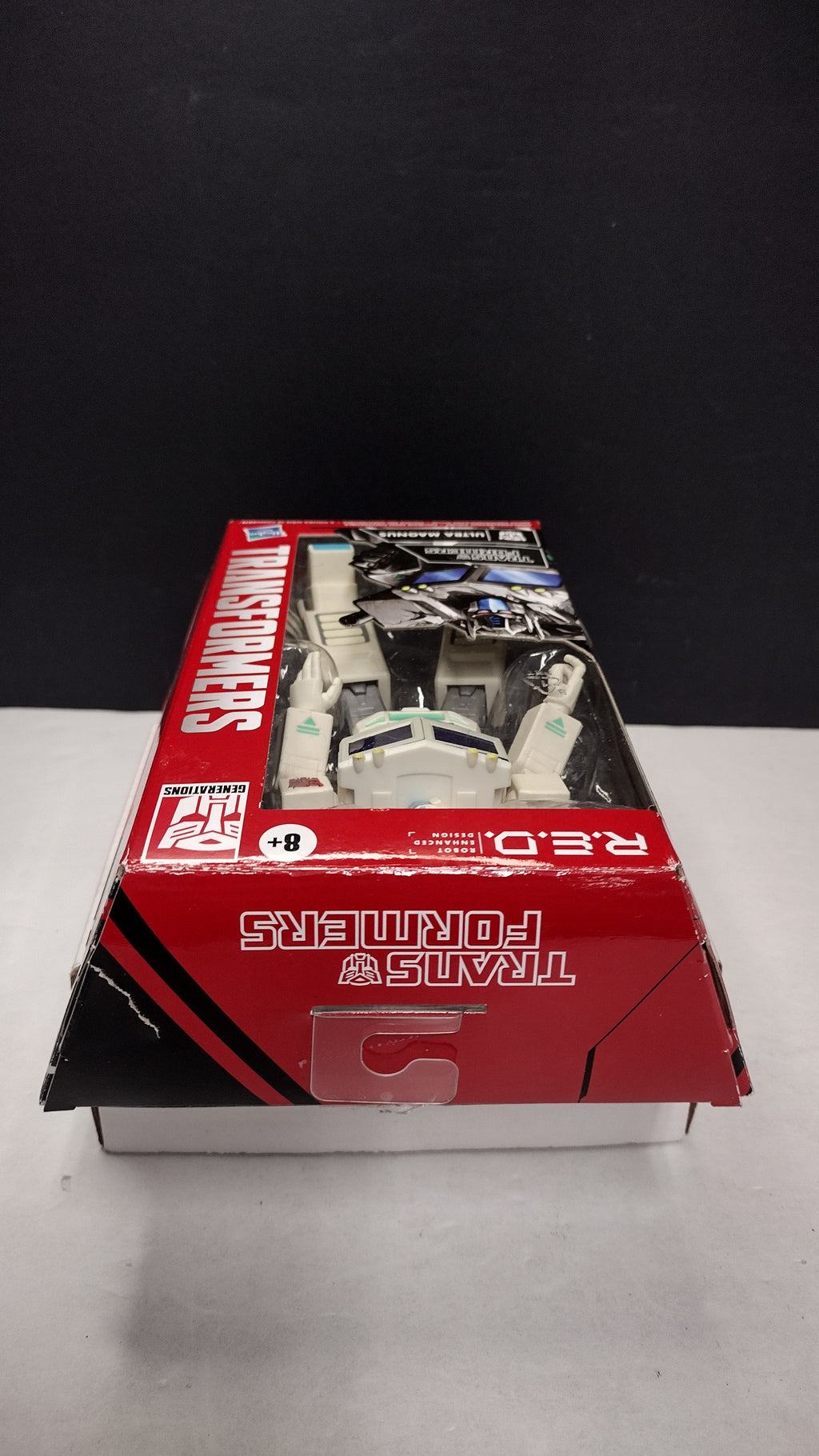 2021 Transformers R.E.D. Series Ultra Magnus 6" Figure (Open Box / Complete)