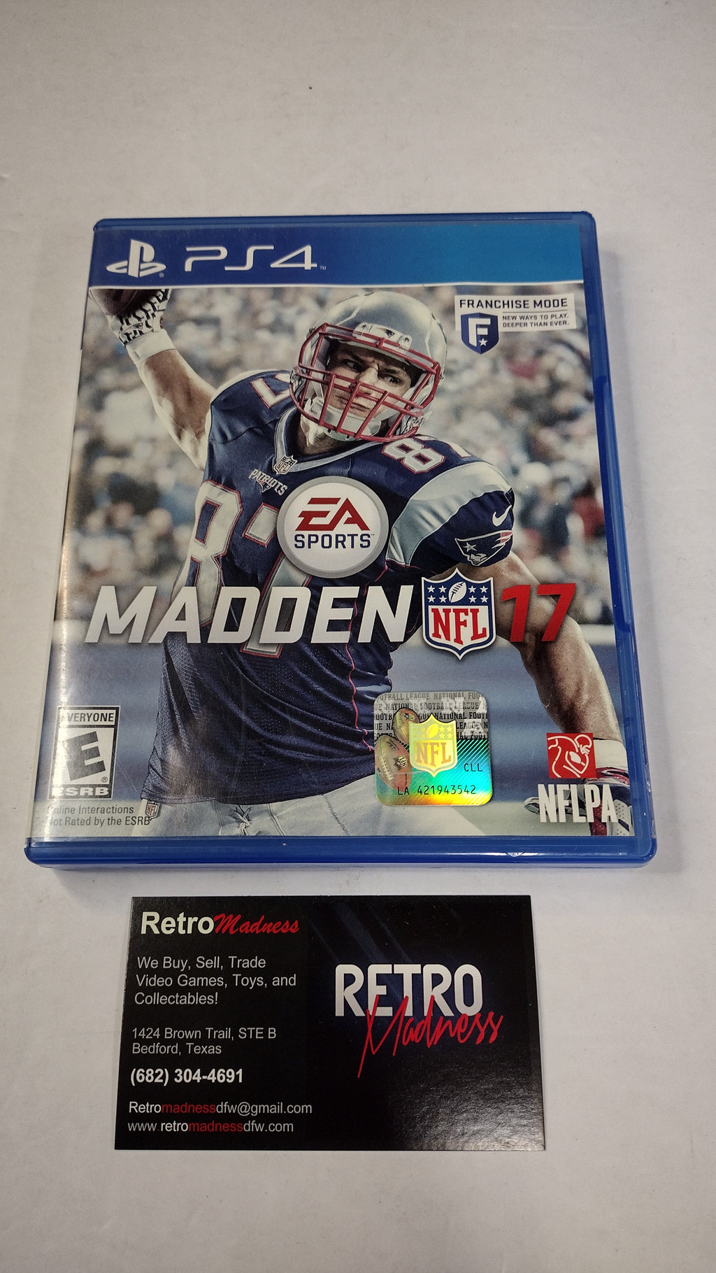 Sony PlayStation 4: Madden NFL 17