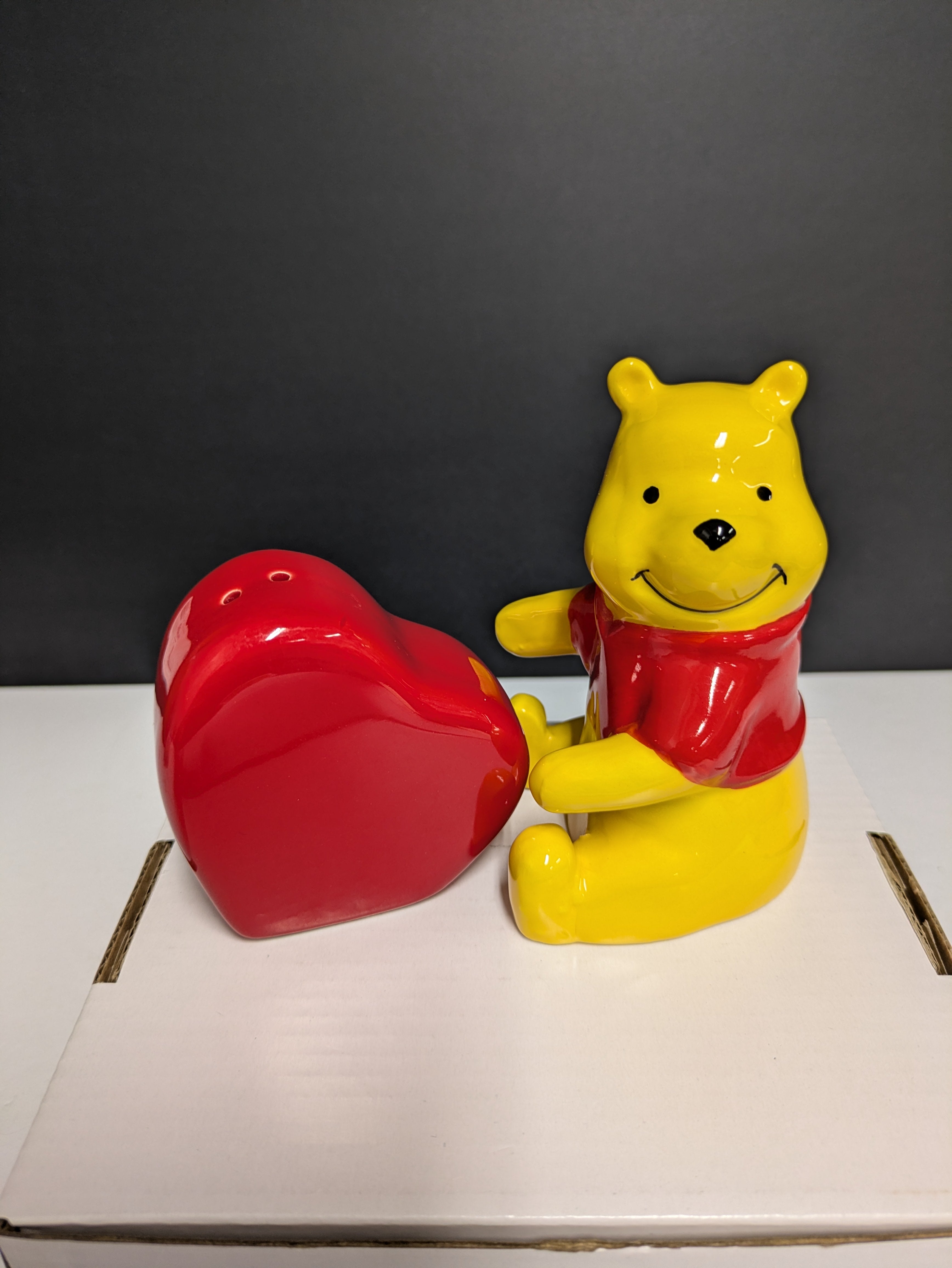Disney Winnie the Pooh Love You Beary Salt and Pepper Shakers