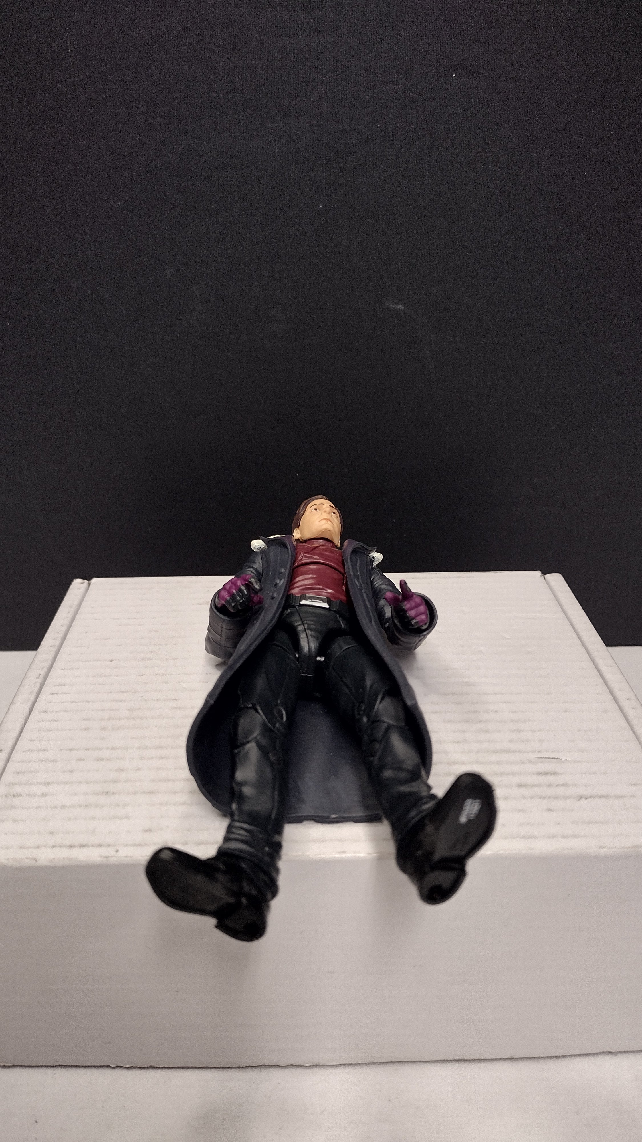 Marvel Legends Series MCU Baron Zemo 6-Inch Action Figure (Hasbro - Loose w/ Alternate Head, Hands, Tablet & Gold Gun)