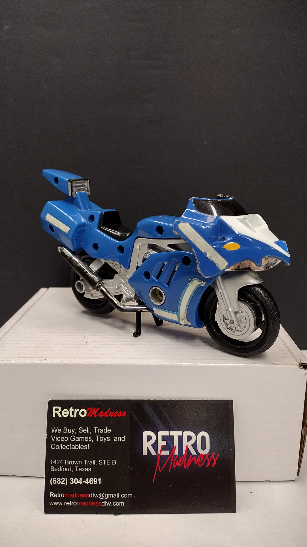 Vintage 1993 Bandai Mighty Morphin Power Rangers Triceratops Battle Bike Vehicle (Loose)