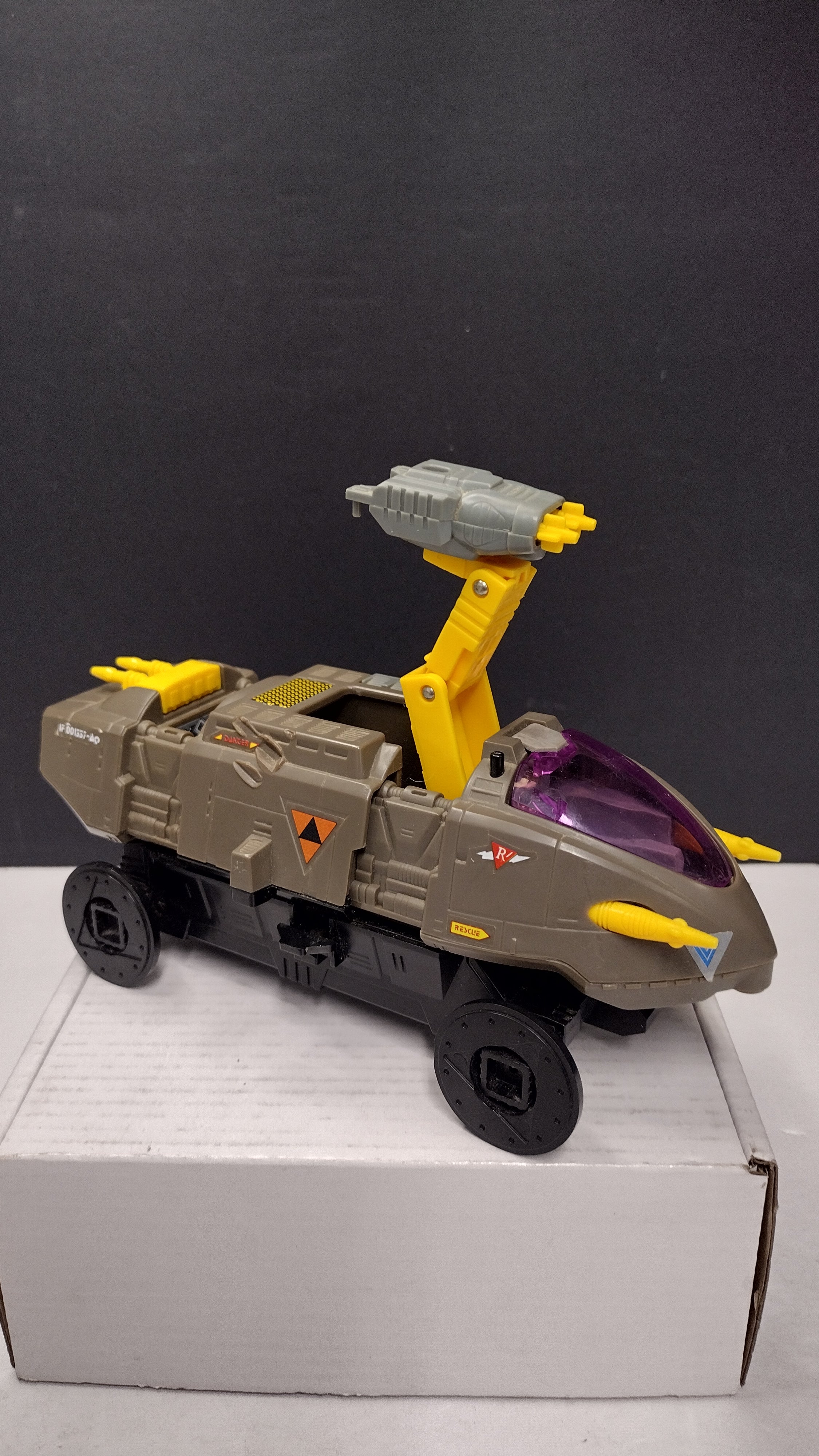 Vintage 1986 Coleco Starcom Shadow Raider Sneak Attack Vehicle (Incomplete / Mechanics Work)