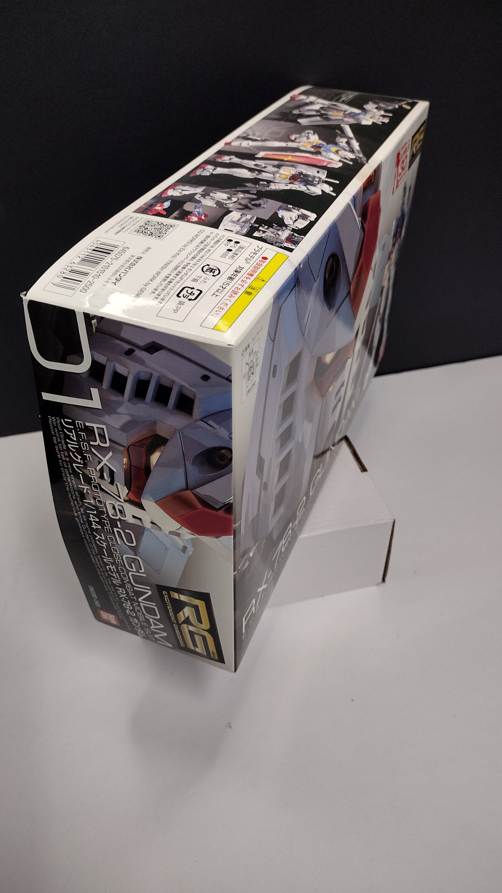 Bandai Spirits Gundam RG 1/144 RX-78-2 – Real Grade Model Kit (Open Box / Sealed Contents)
