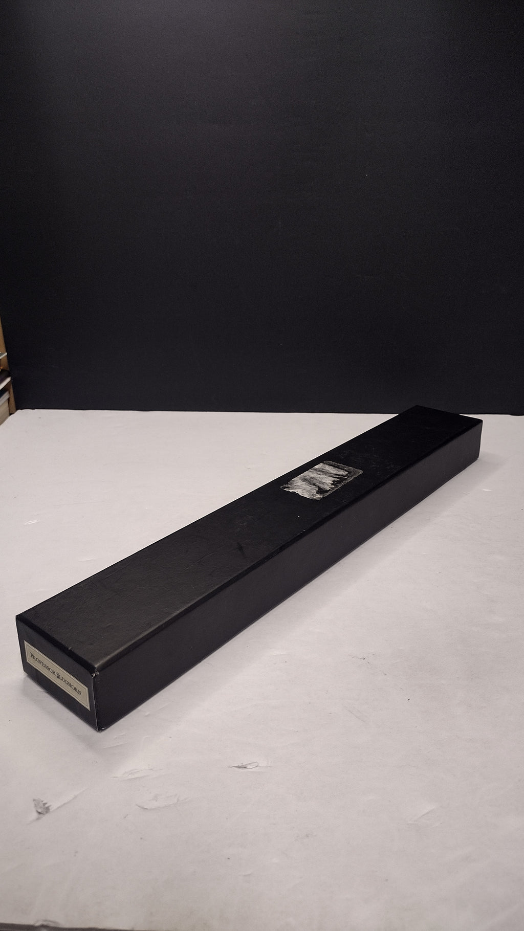 Authentic Universal Studios: The Wizarding World of Harry Potter – Professor Horace Slughorn Ollivanders Wand with Presentation Box