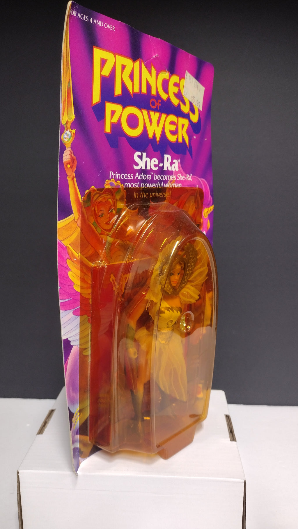 Vintage 1984 She-Ra: Princess of Power – She-Ra Action Figure (NOC)