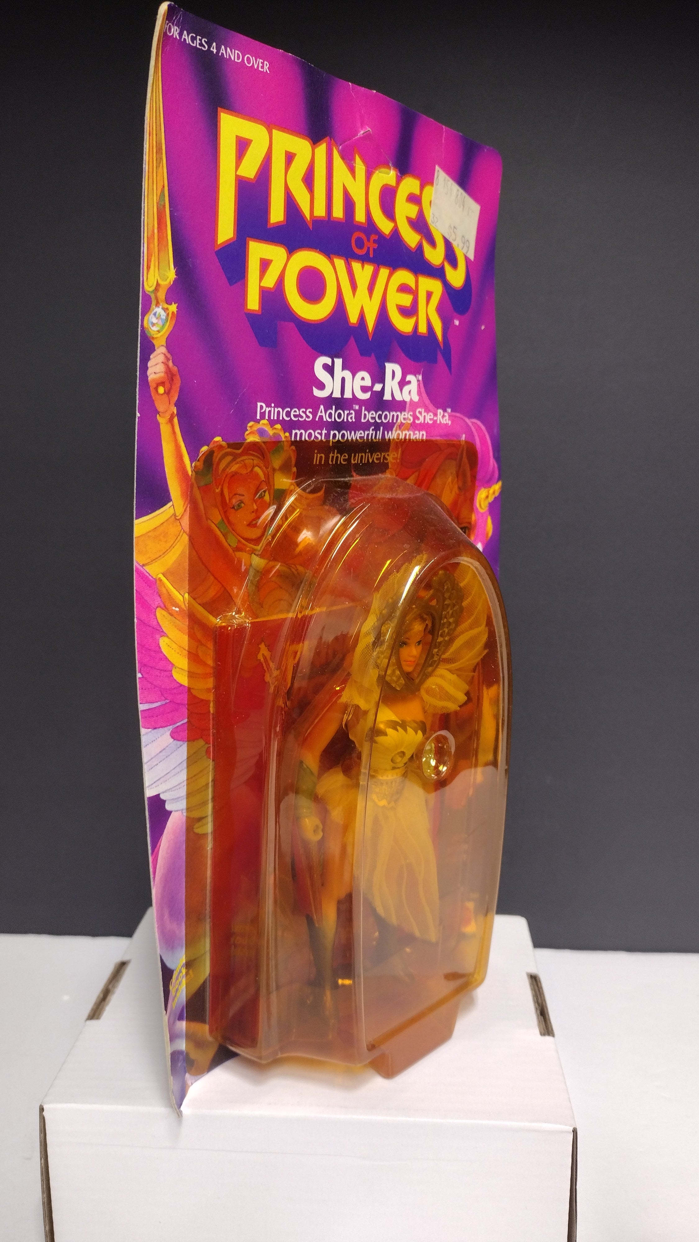 Vintage 1984 She-Ra: Princess of Power – She-Ra Action Figure (NOC)