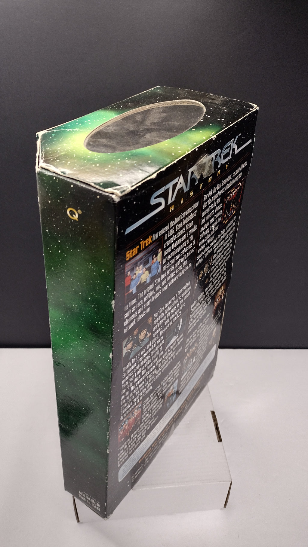 Star Trek: TNG Q (Aliens and Adversaries Edition) 12" Figure