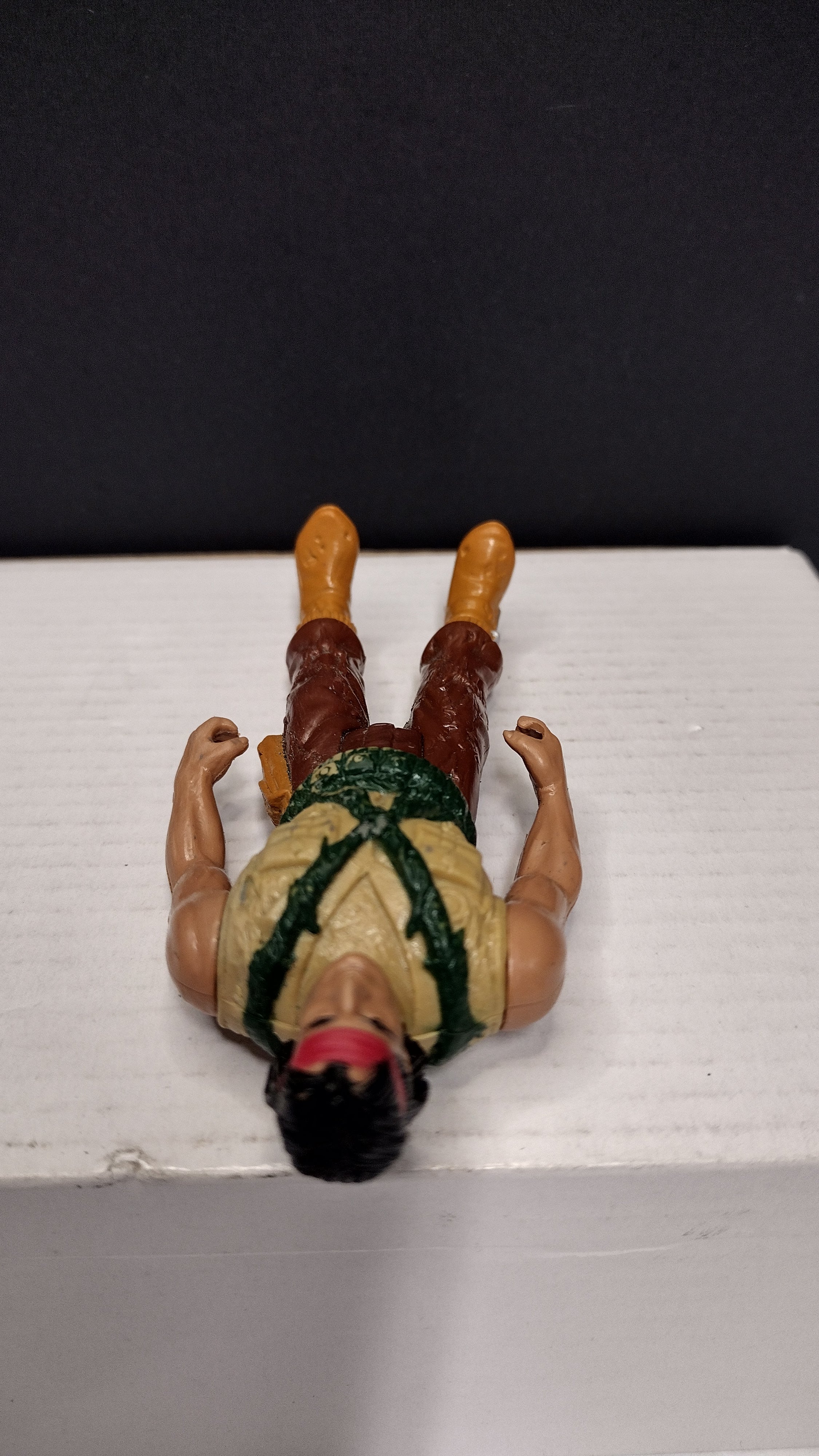 Vintage Swamp Thing: Tomahawk Action Figure – Kenner 1990