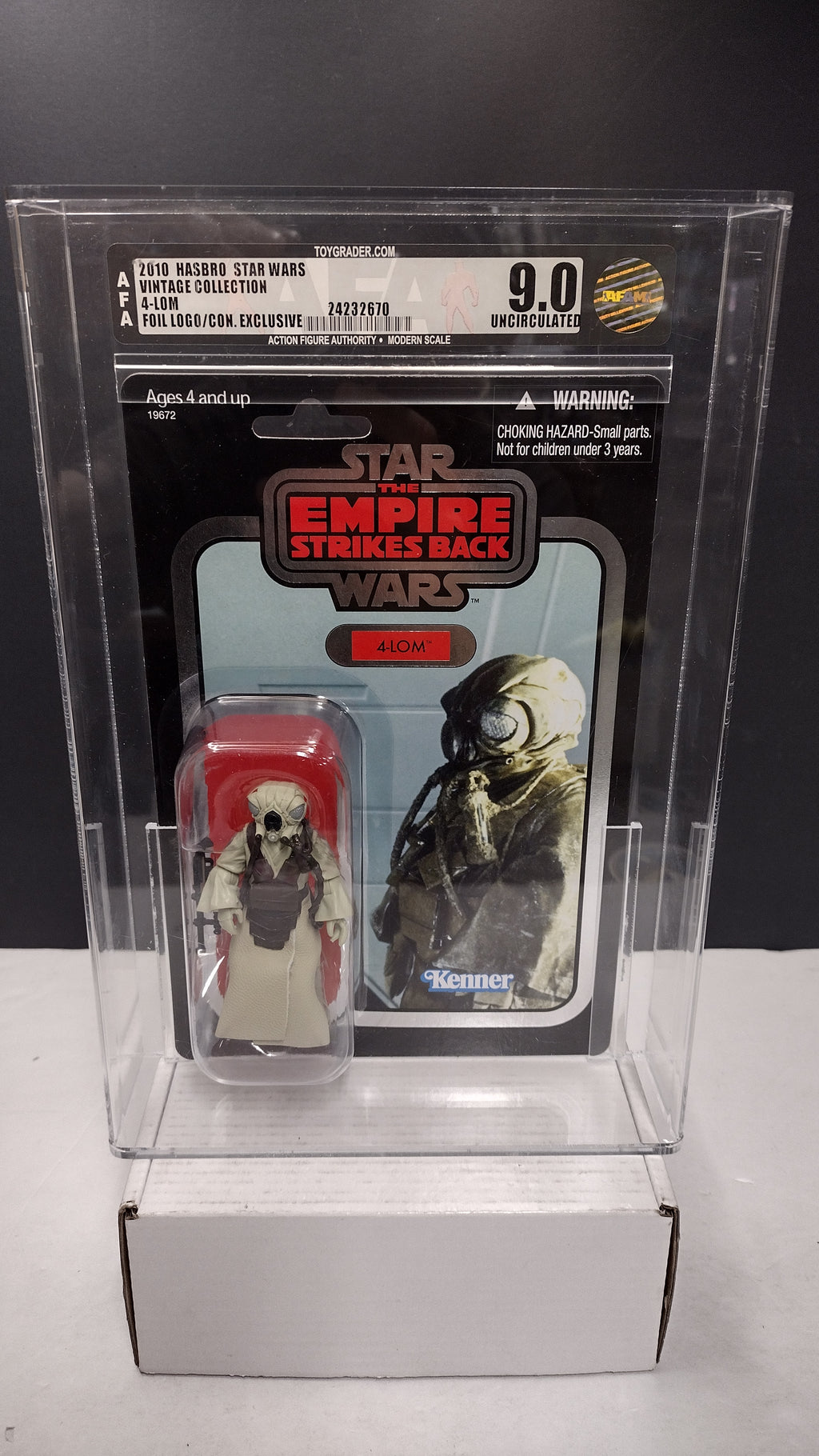Star Wars The Vintage Collection Celebration V Exclusive 4-LOM 3.75" Action Figure – AFA 9.0 Uncirculated (Mint In Packaged)