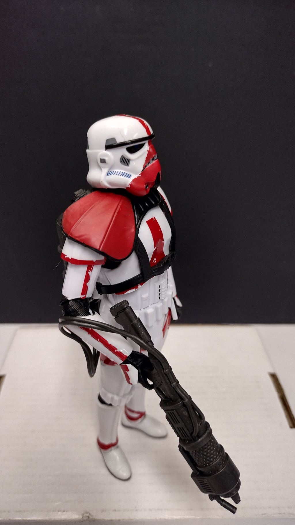 Star Wars The Black Series: Incinerator Stormtrooper – 6" Scale (The Mandalorian) - Loose