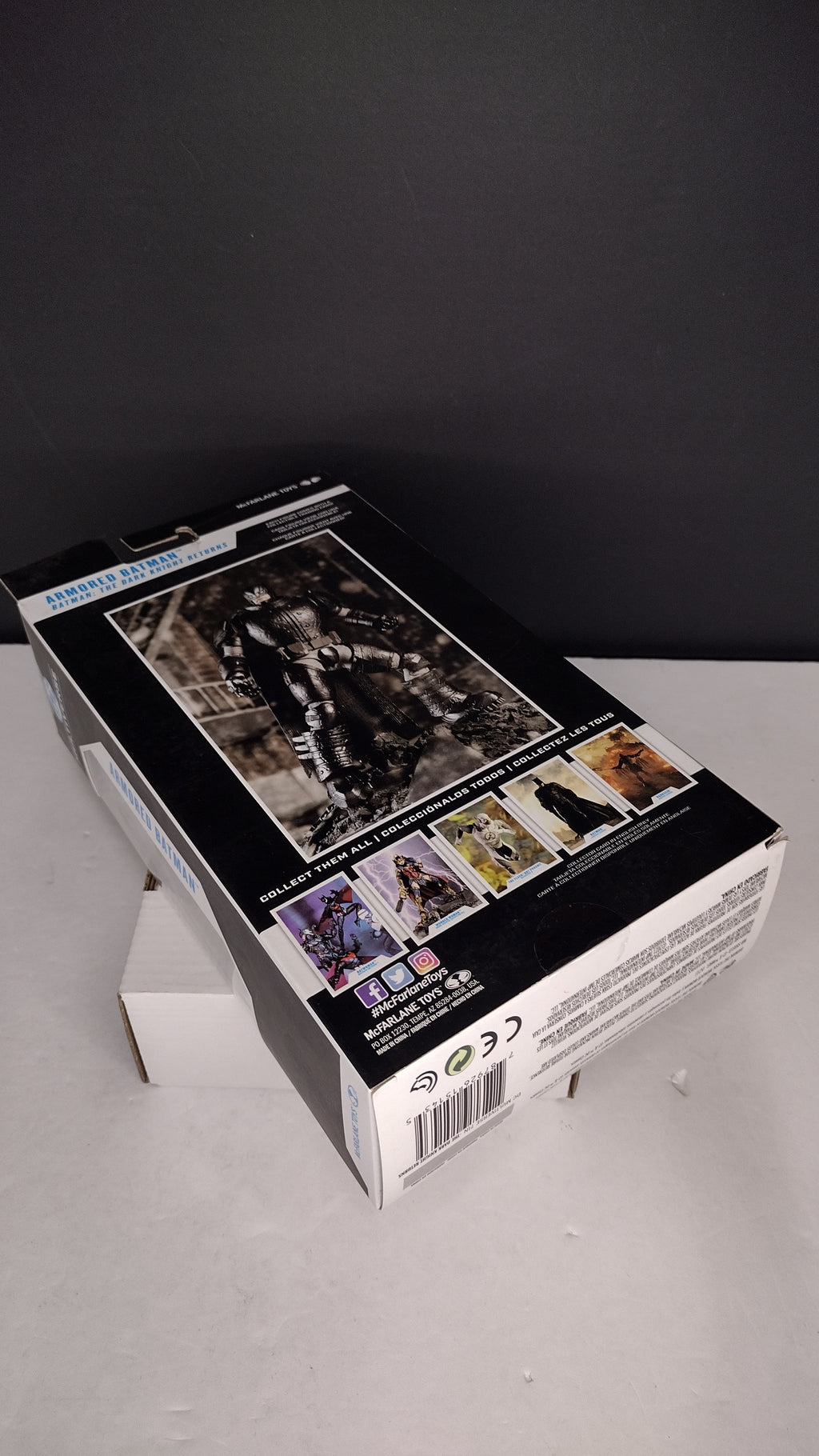 McFarlane Toys DC Multiverse: Armored Batman (The Dark Knight Returns) – New in Box